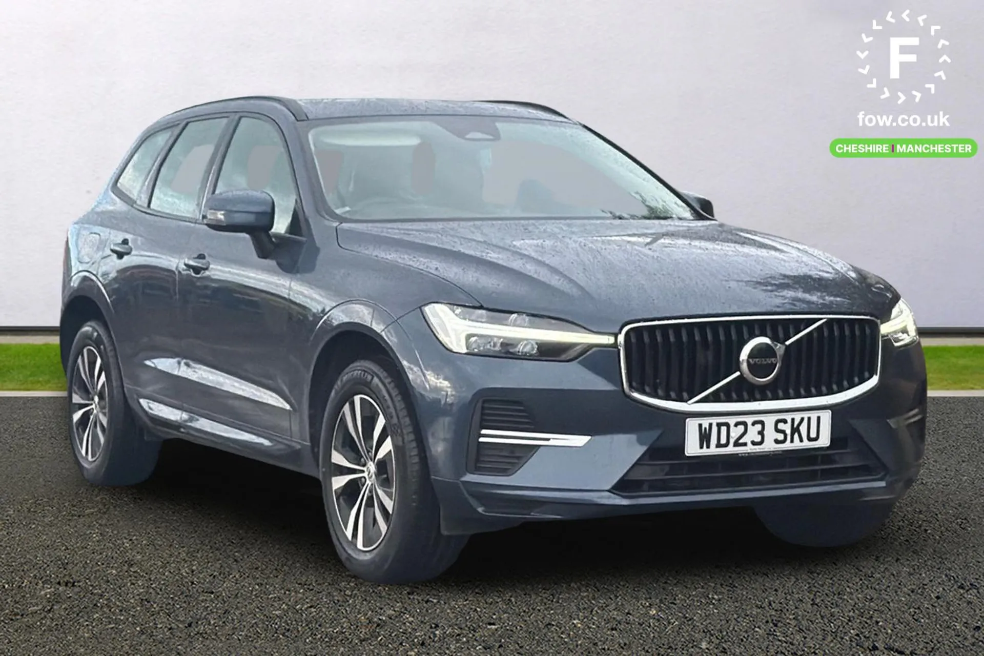 2023 VOLVO XC60 for sale
