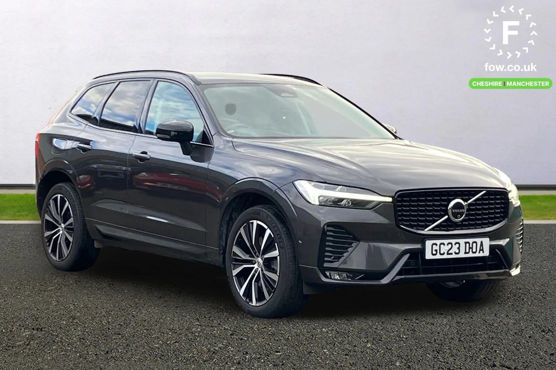 2023 VOLVO XC60 for sale