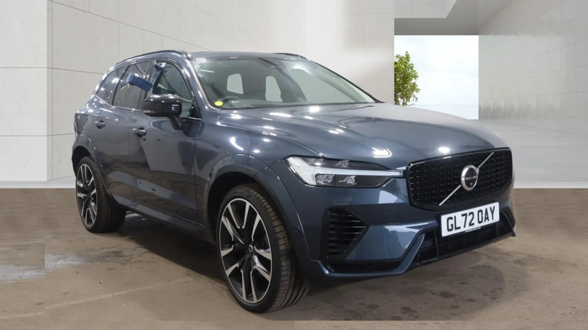 2022 VOLVO XC60 for sale