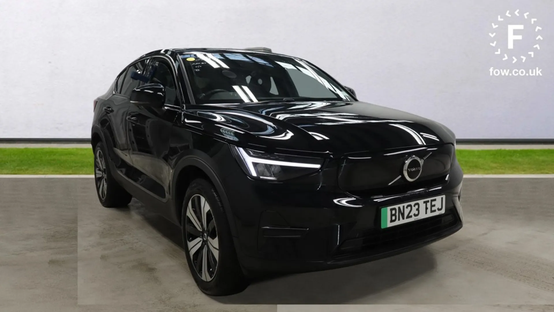 2023 VOLVO C40 for sale
