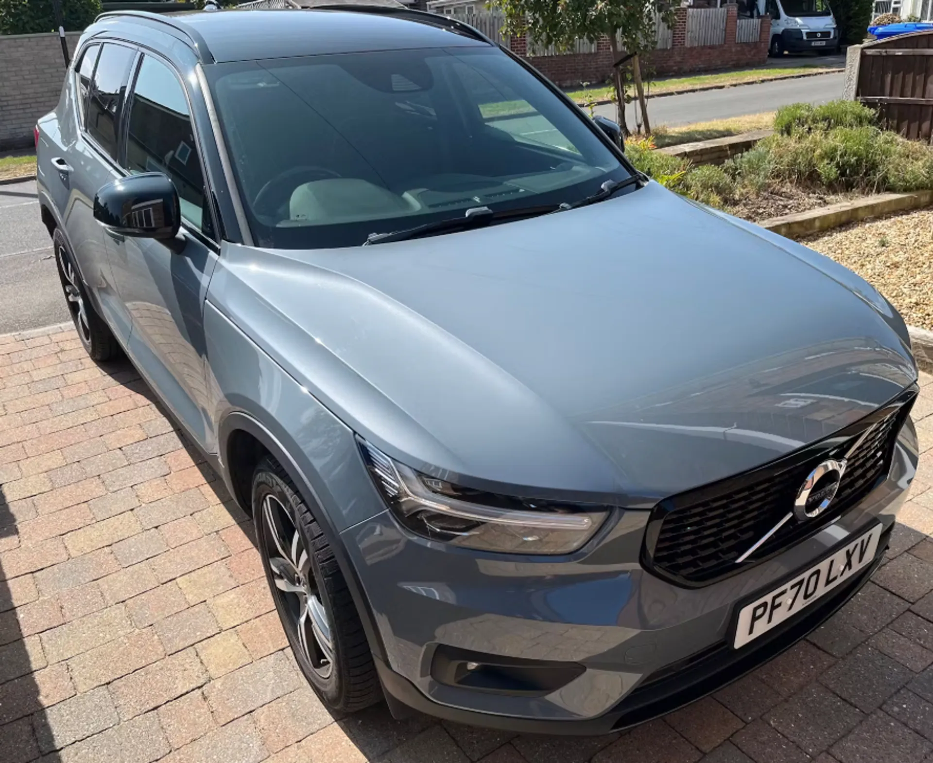 2021 VOLVO XC40 for sale