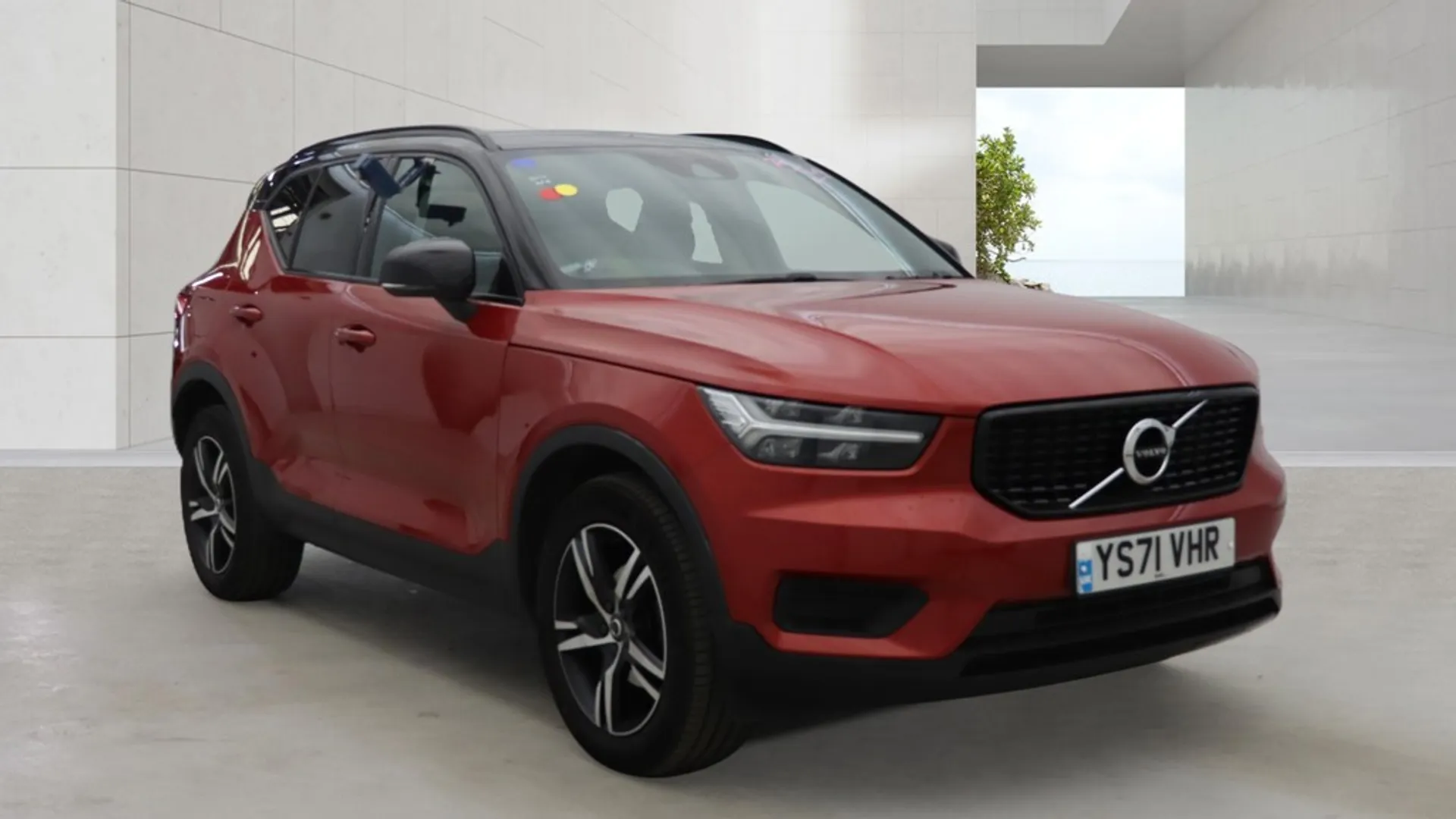 2022 VOLVO XC40 for sale