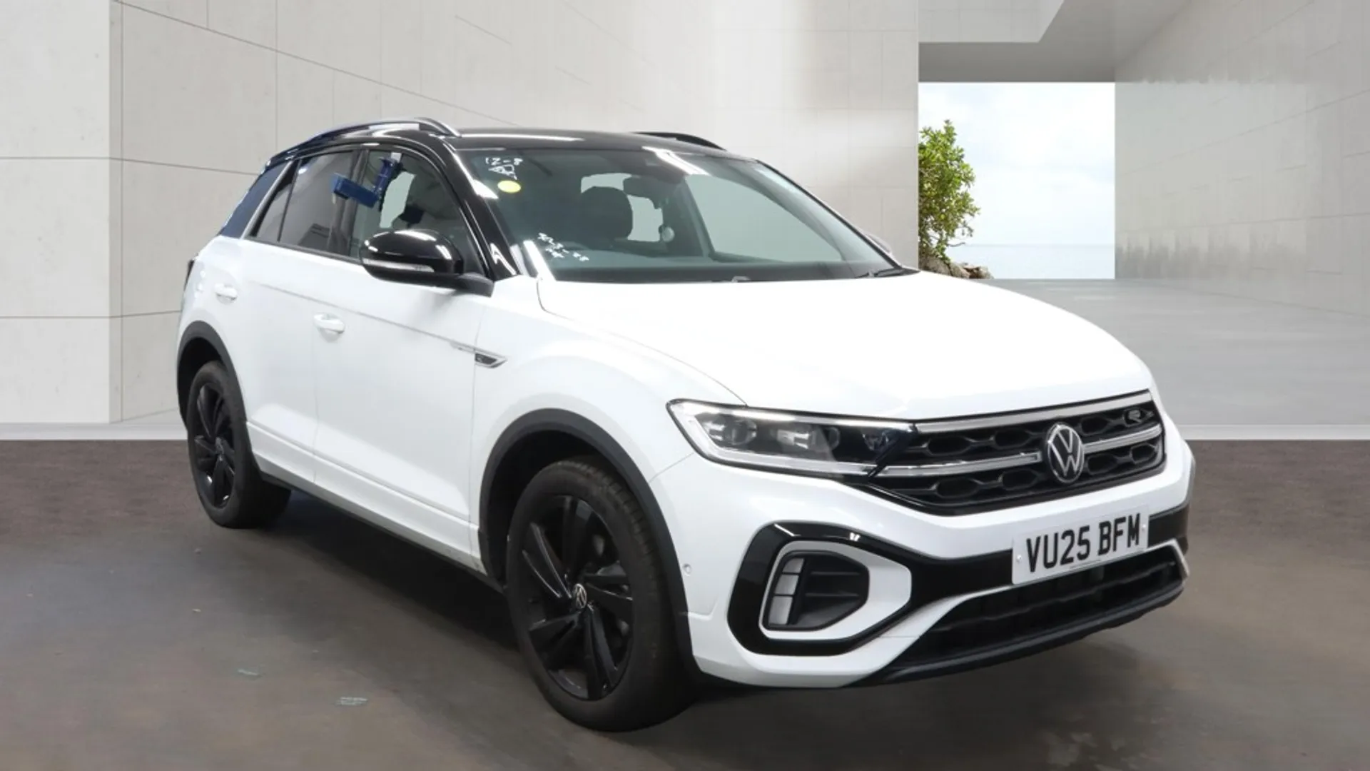 2025 VOLKSWAGEN T-ROC for sale