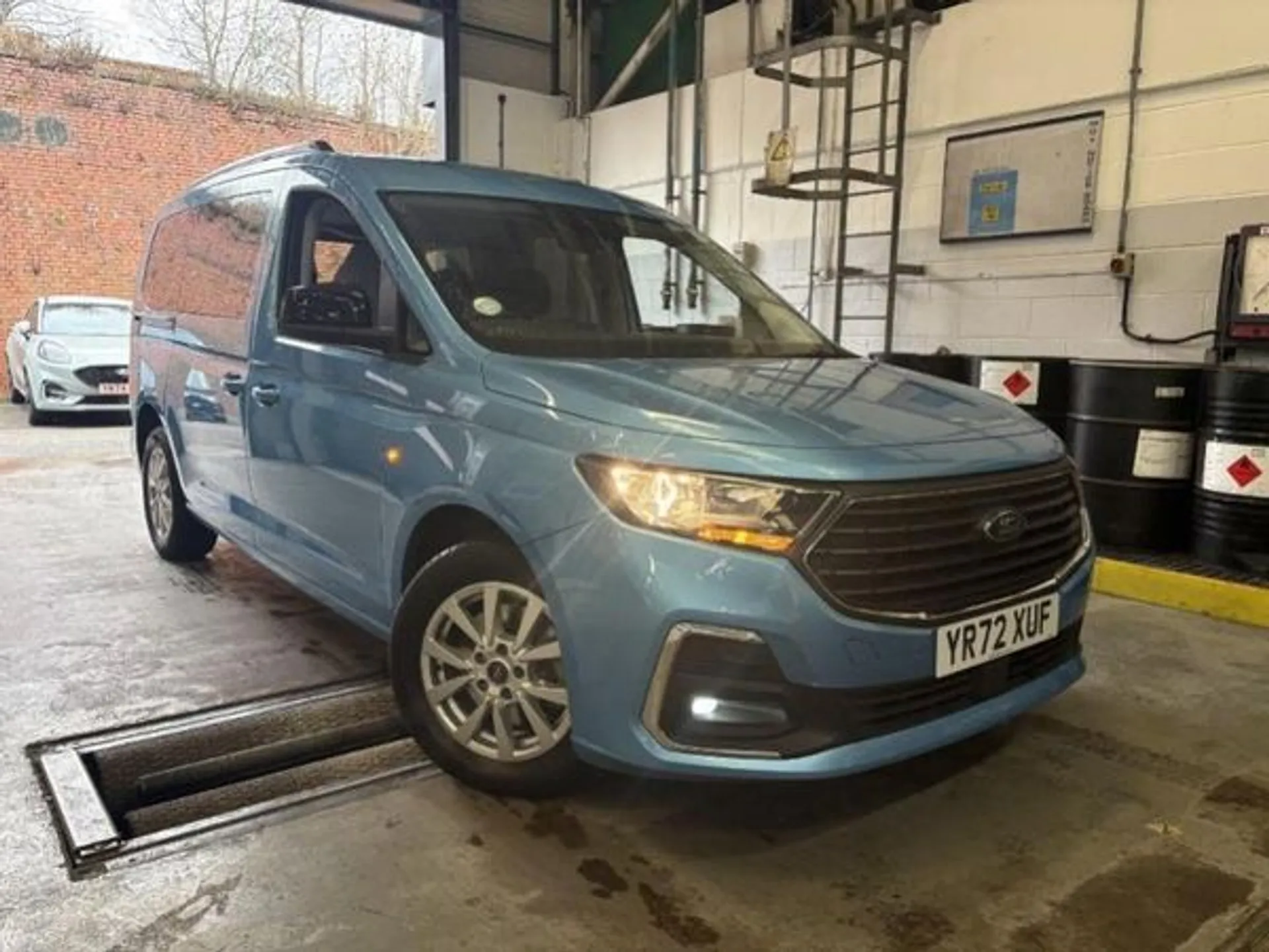 2023 FORD TOURNEO CONNECT for sale