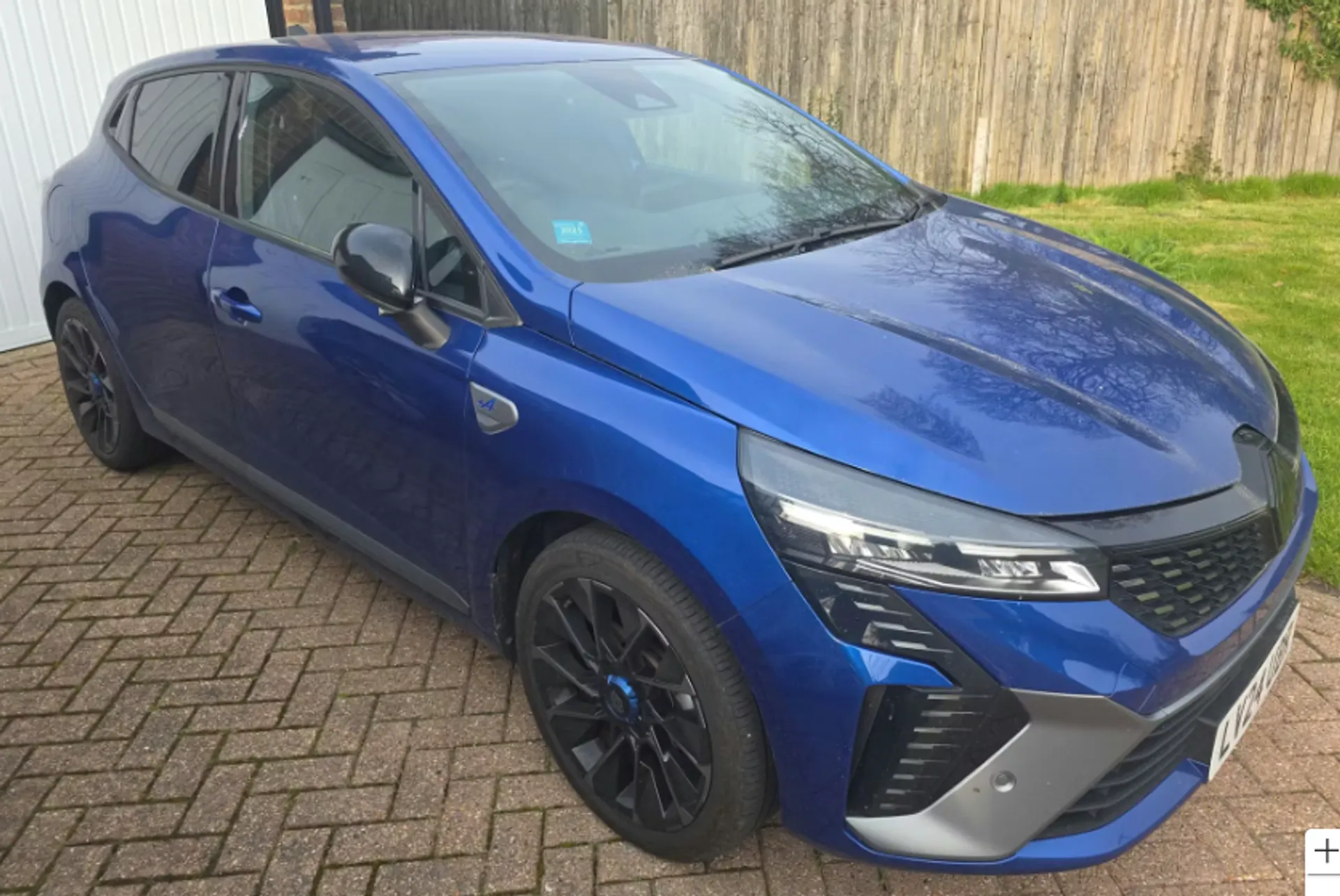 2024 RENAULT CLIO for sale