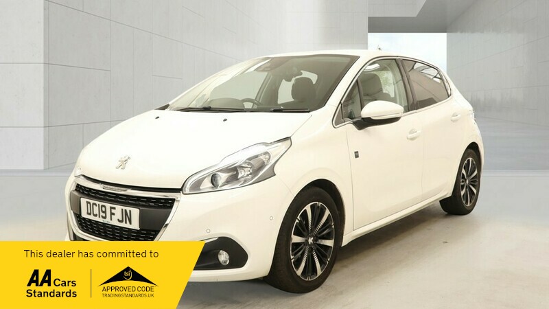 2019 PEUGEOT 208 for sale