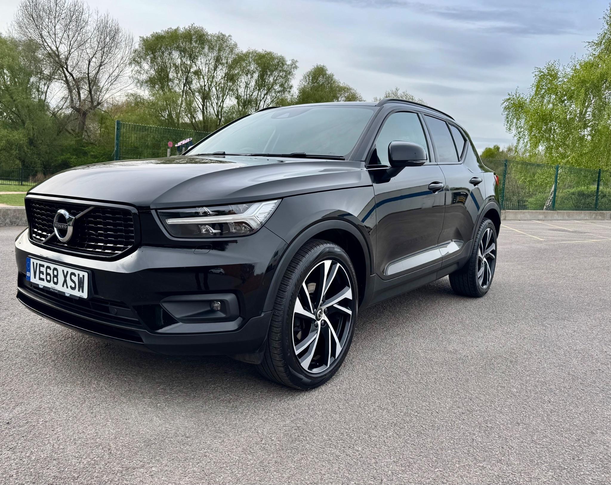 2018 VOLVO XC40 for sale