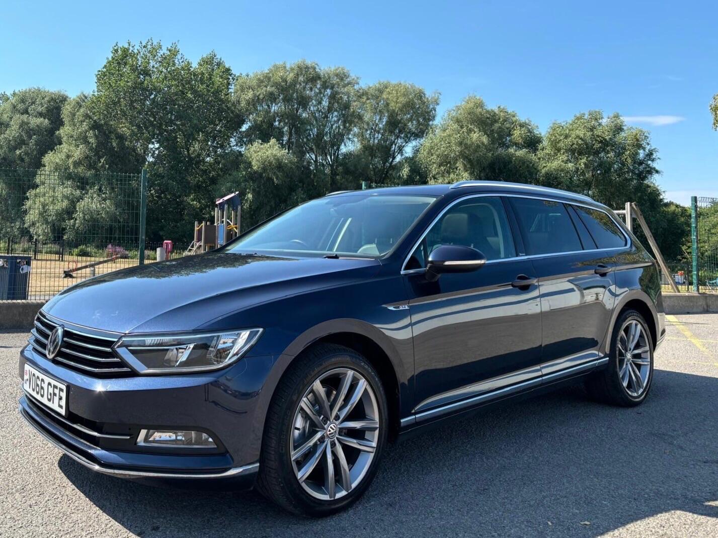 2016 VOLKSWAGEN PASSAT for sale