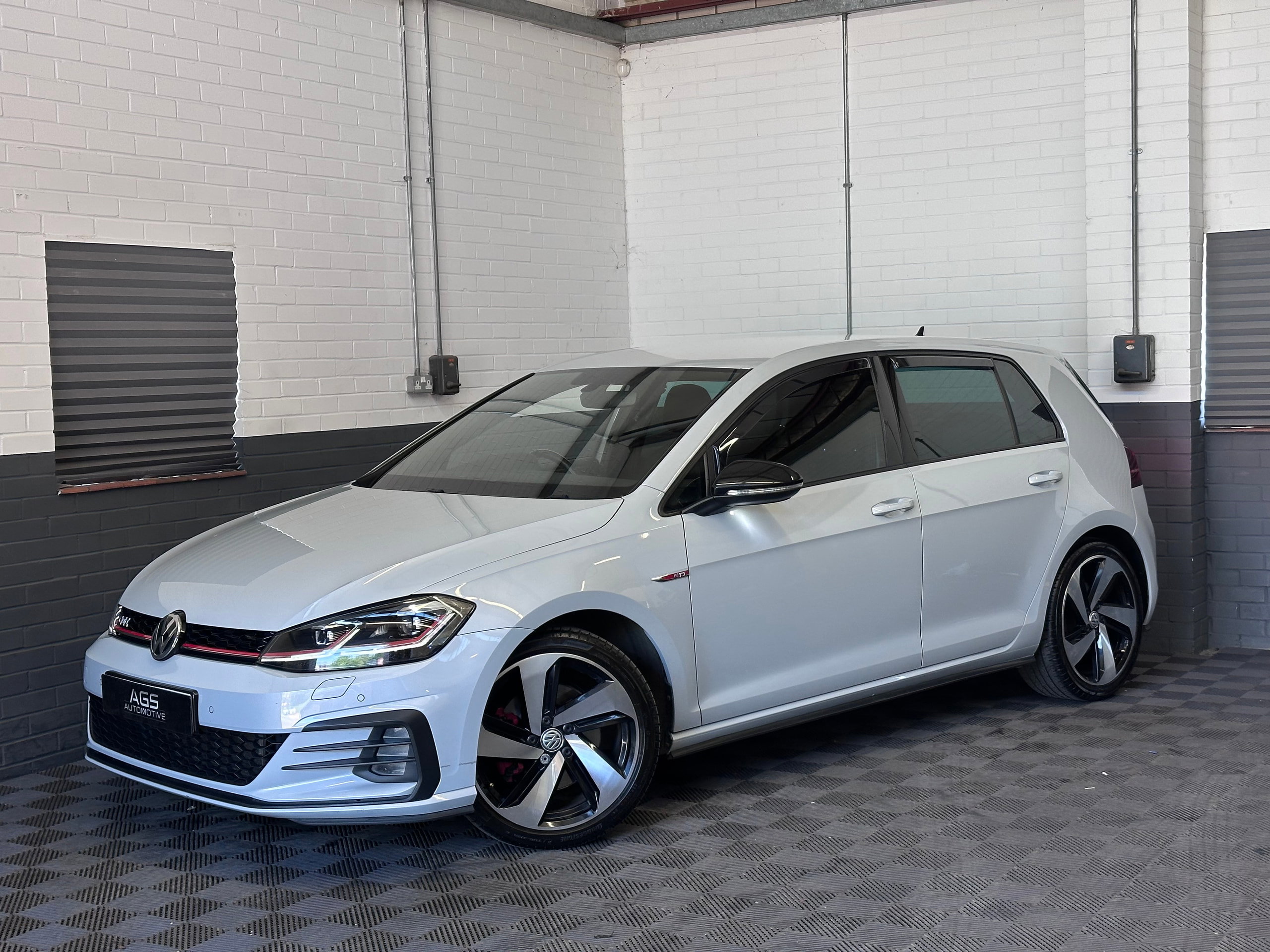2017 VOLKSWAGEN GOLF for sale