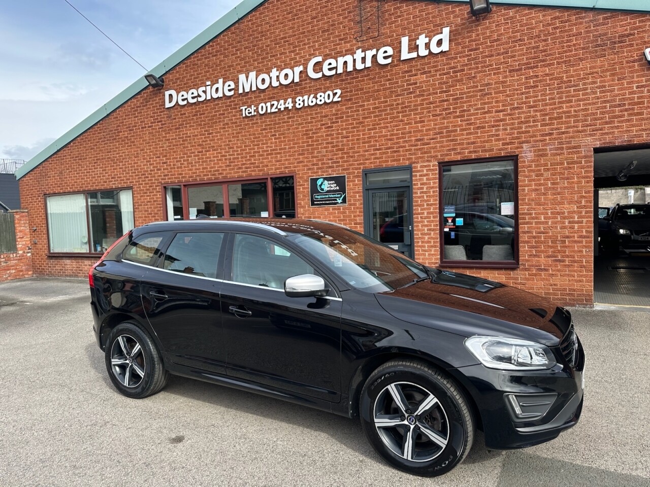 2017 VOLVO XC60 for sale