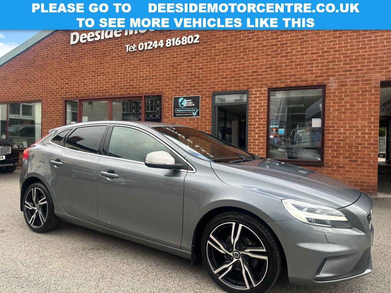 2017 VOLVO V40 for sale