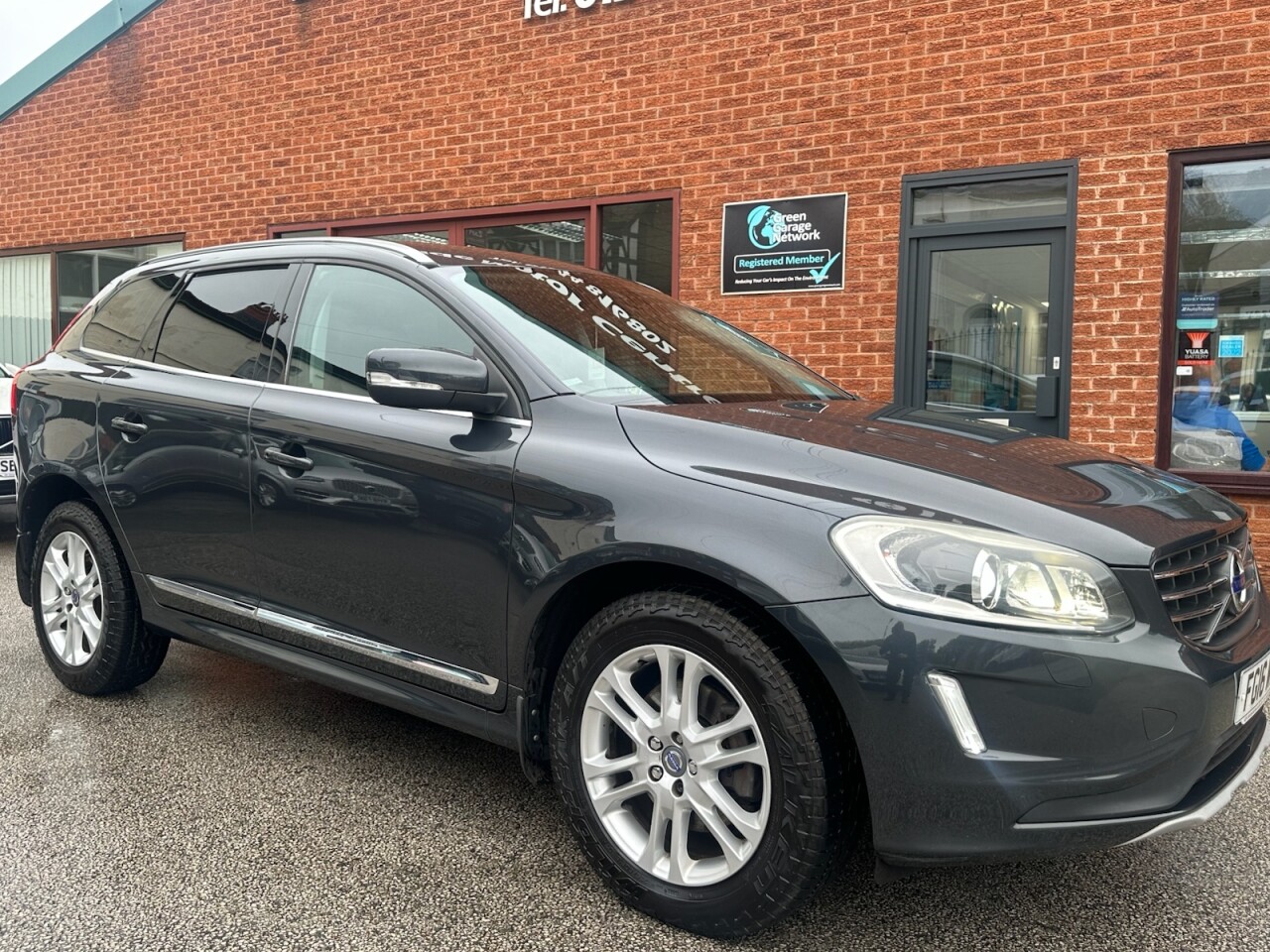 2016 VOLVO XC60 for sale