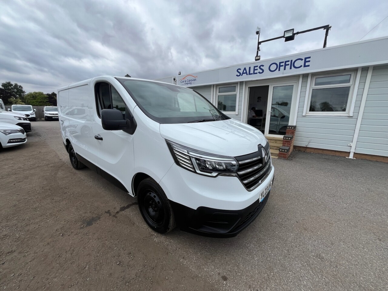 2023 RENAULT TRAFIC for sale