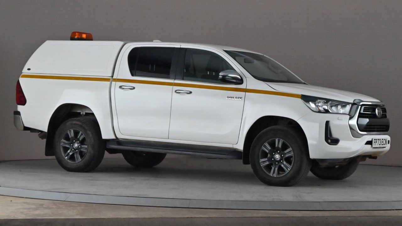 2023 TOYOTA HI-LUX for sale