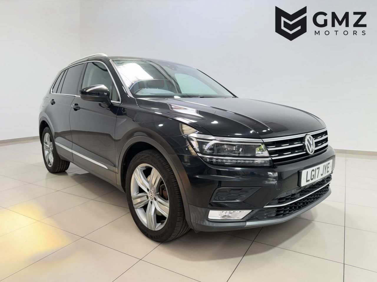 2017 VOLKSWAGEN TIGUAN for sale