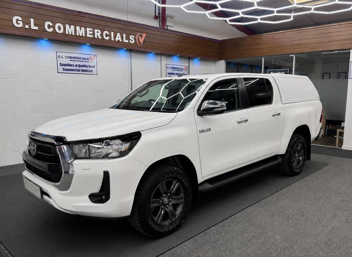 2021 TOYOTA HILUX for sale