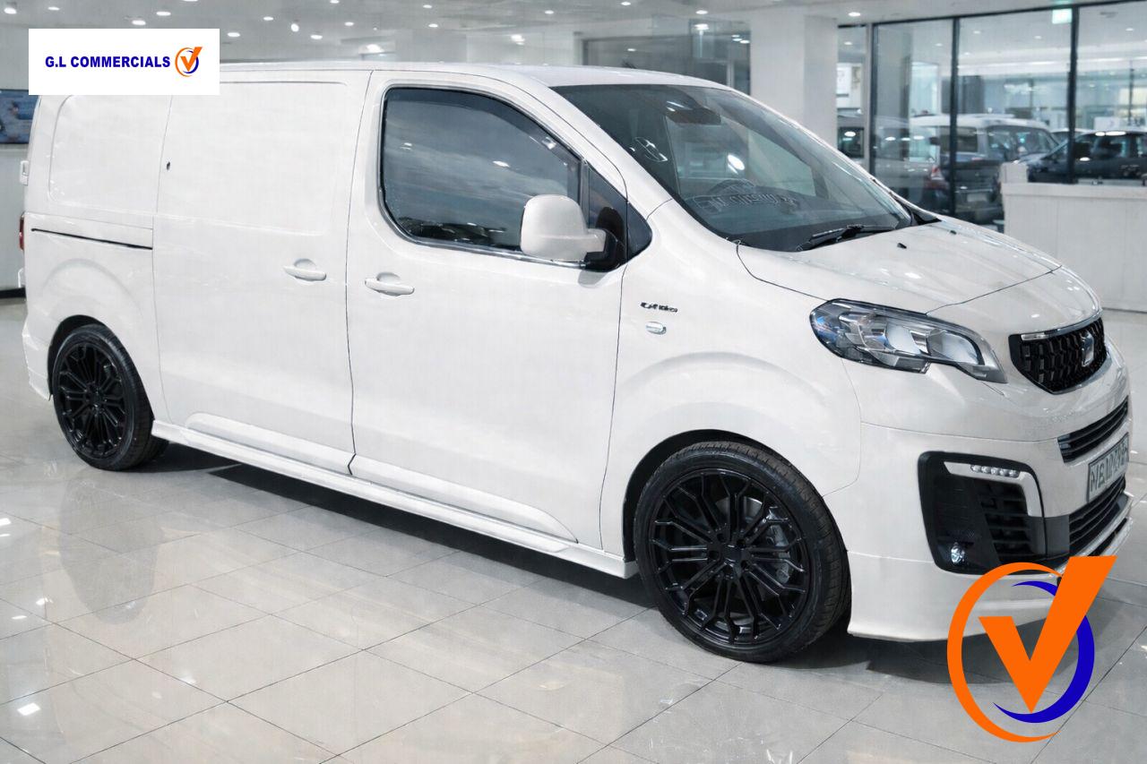 2022 VAUXHALL VIVARO for sale