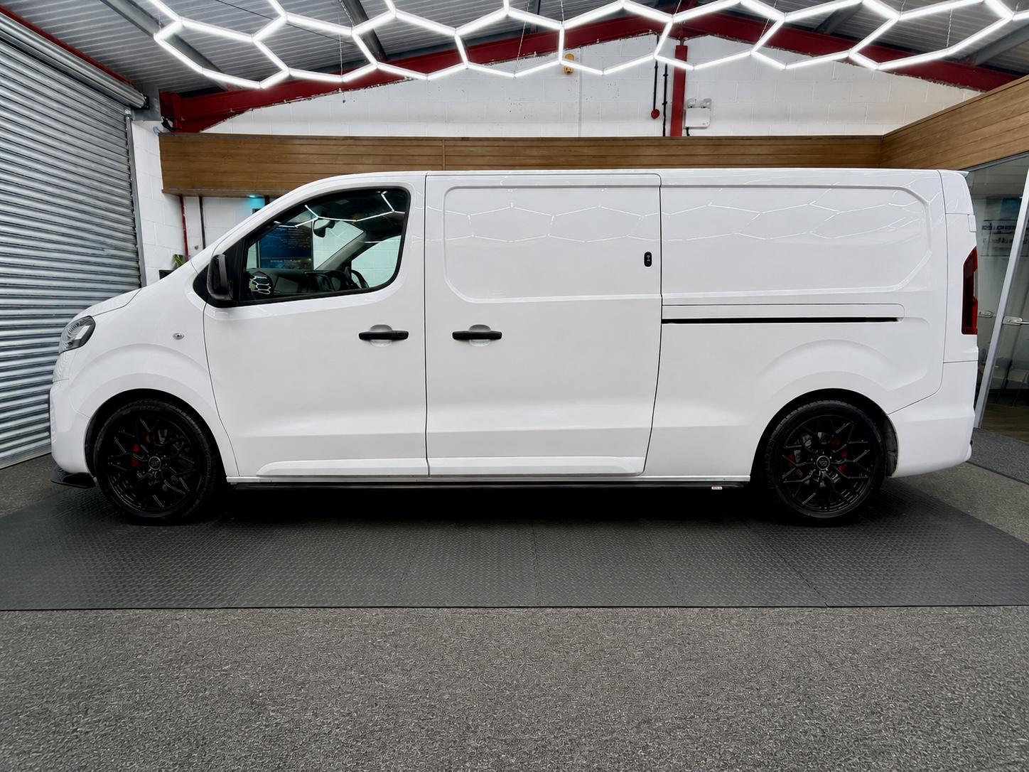 2024 VAUXHALL VIVARO for sale