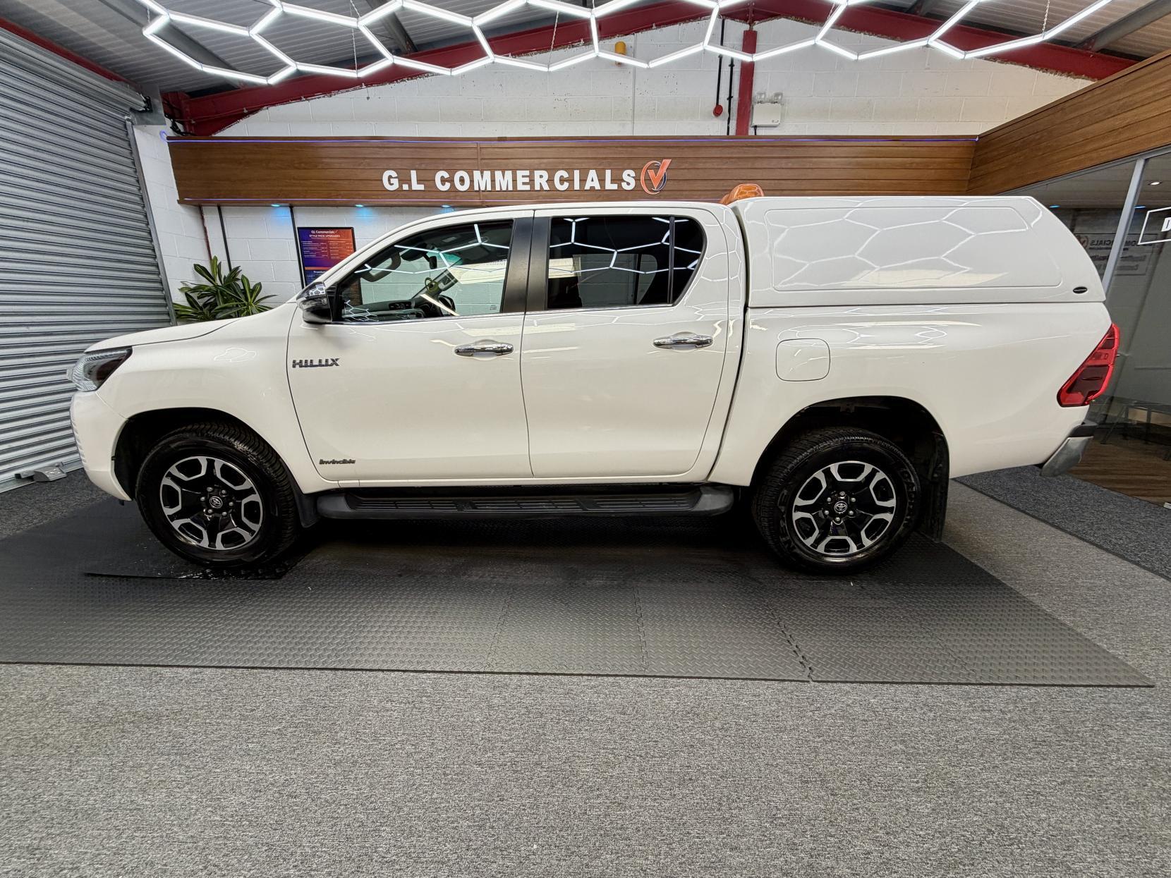 2022 TOYOTA HILUX for sale