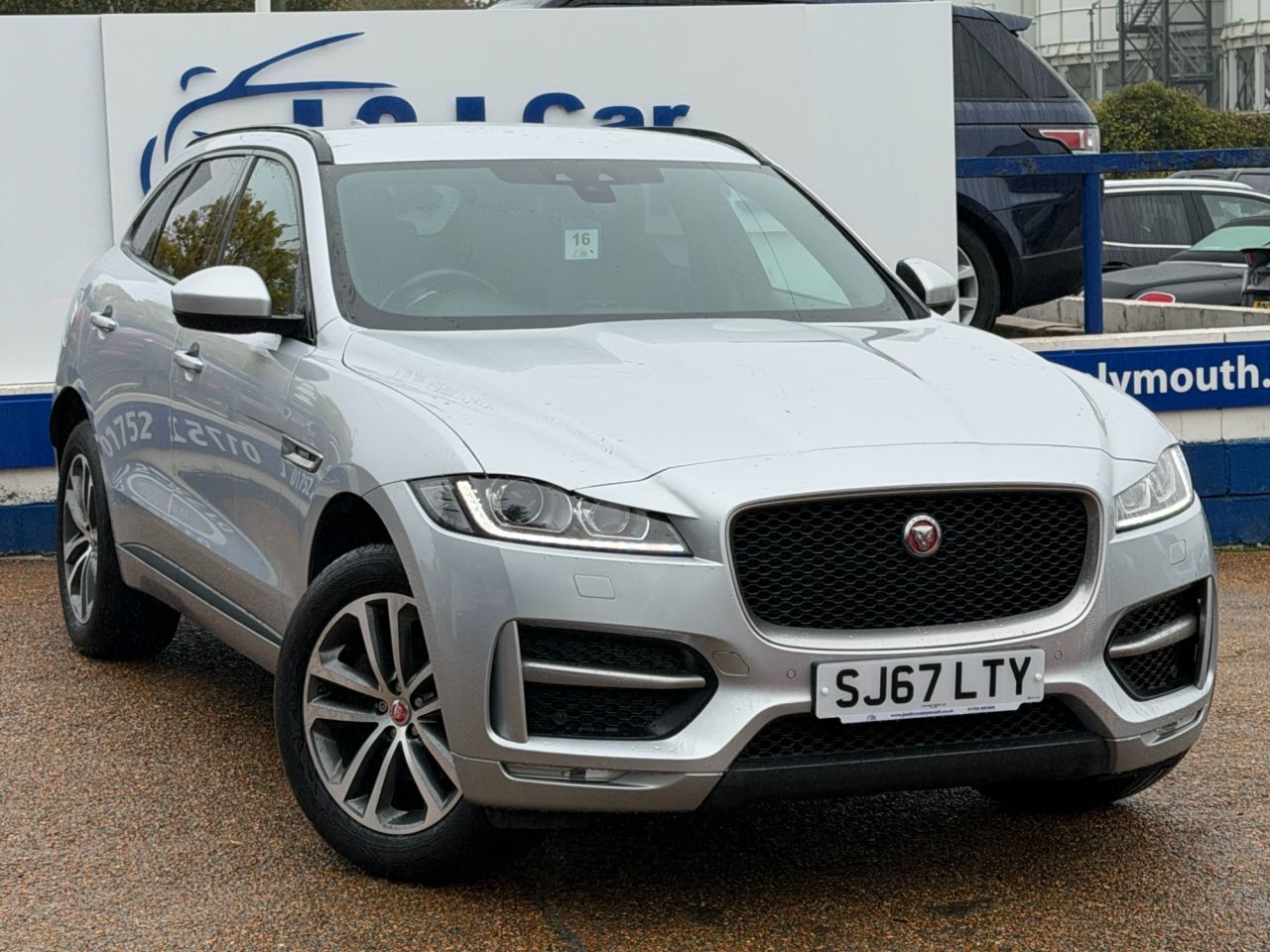 2017 JAGUAR F-PACE for sale