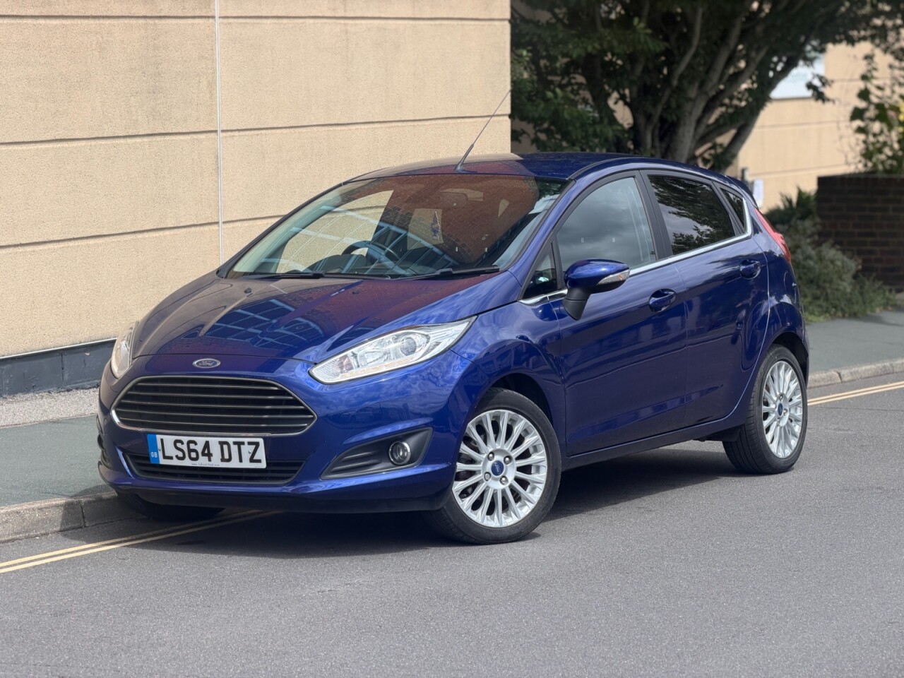 2014 FORD FIESTA for sale