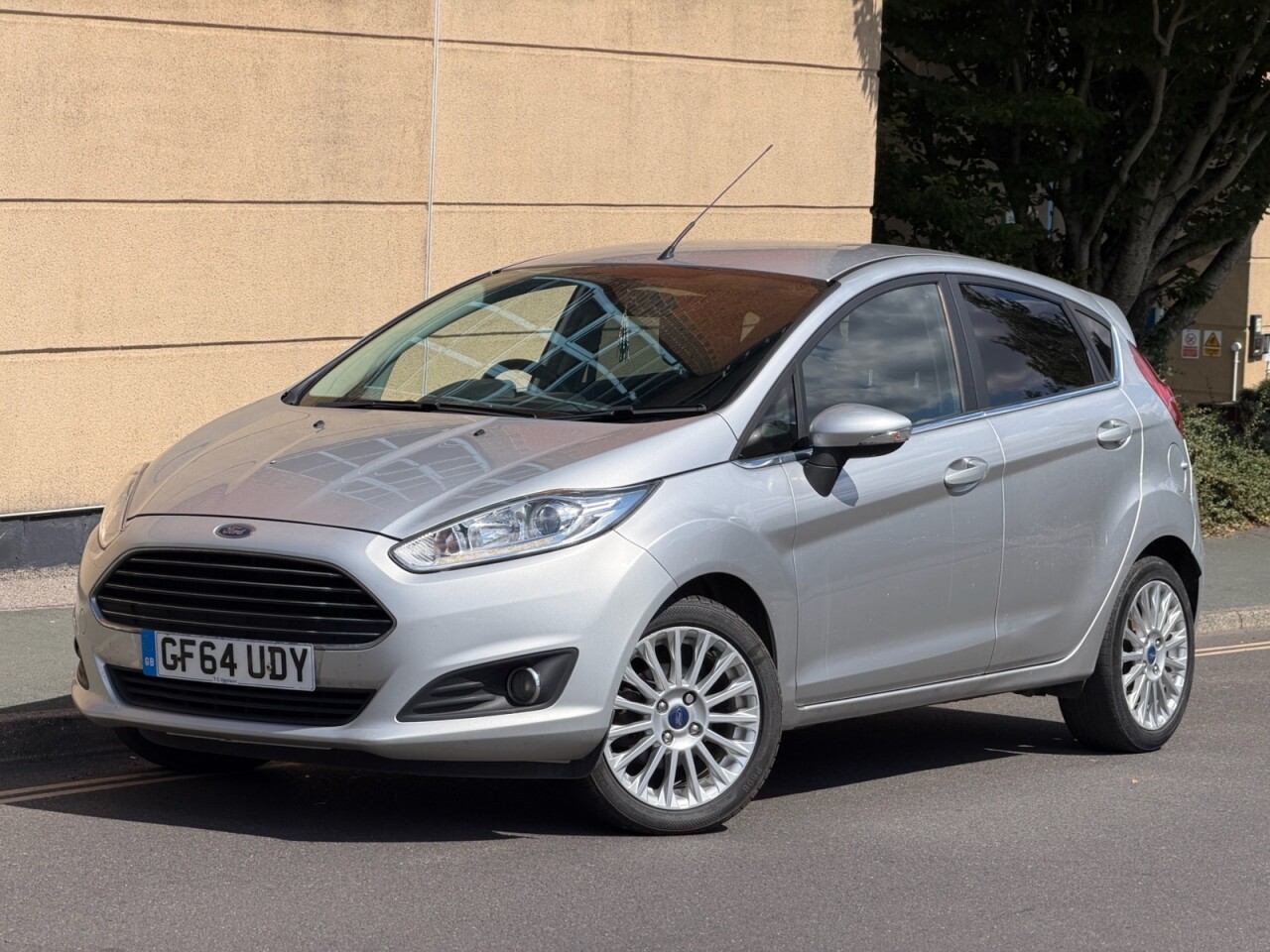 2014 FORD FIESTA for sale