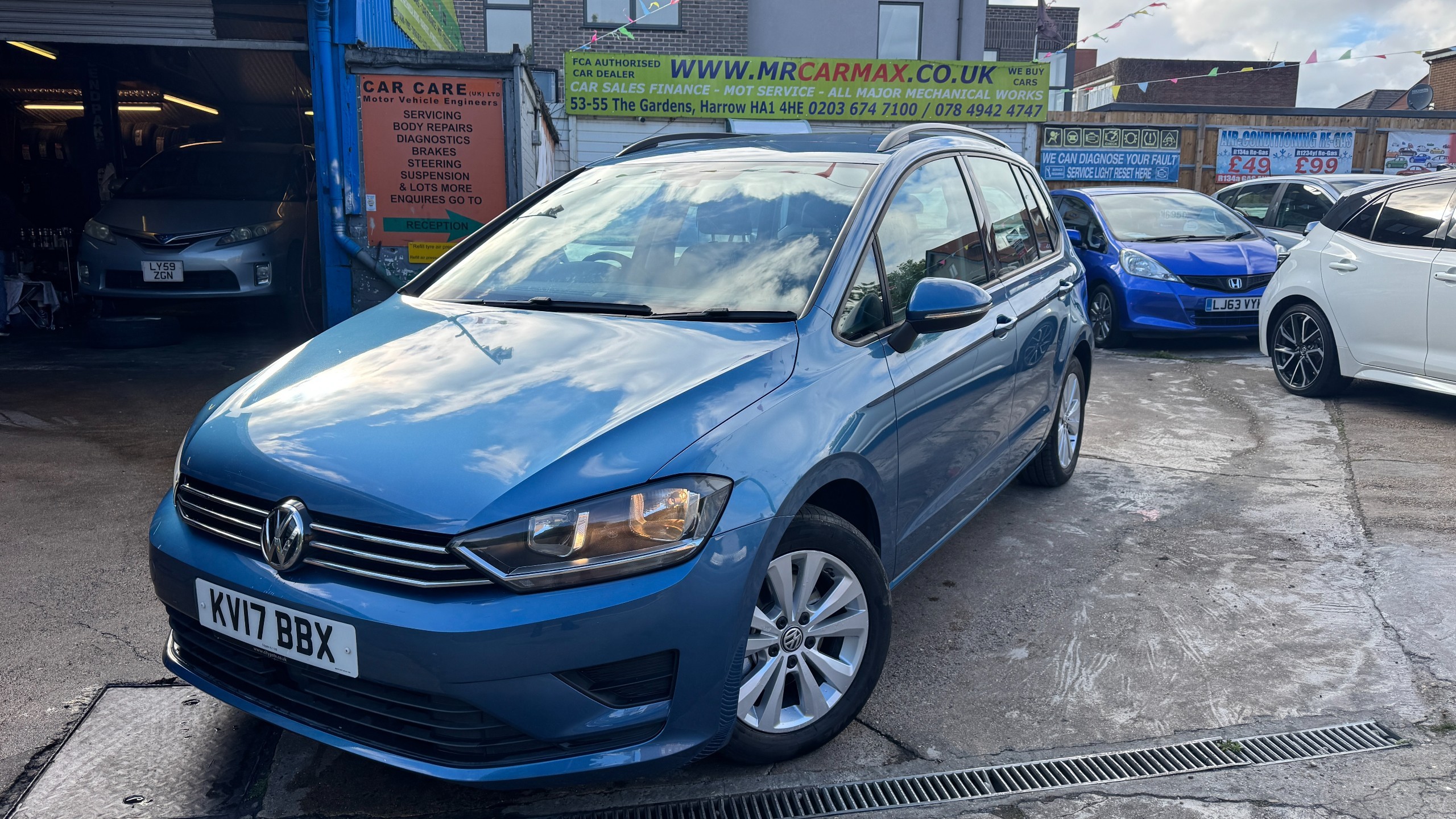 2017 VOLKSWAGEN GOLF SV for sale