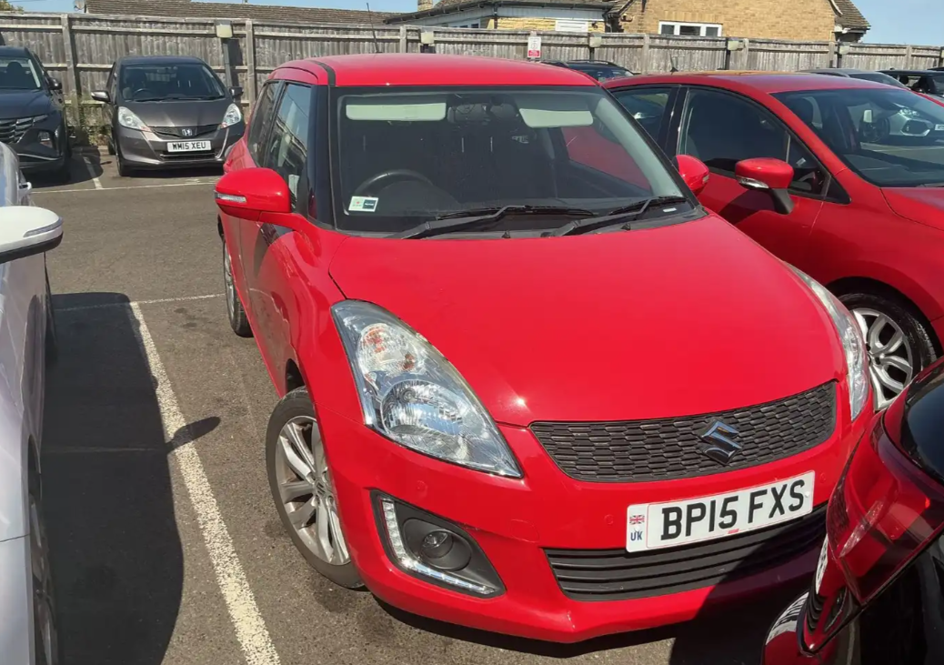 2015 SUZUKI SWIFT for sale