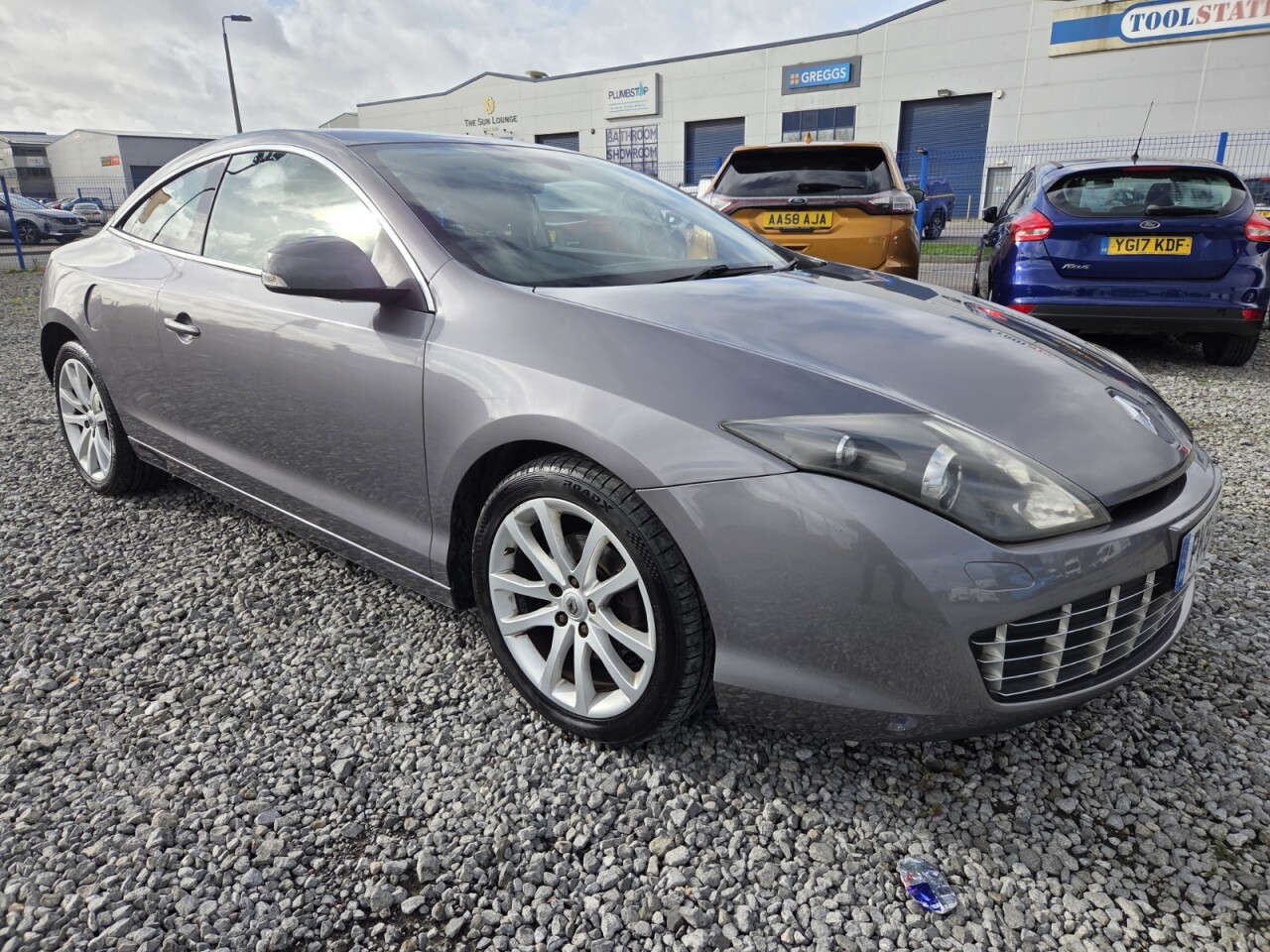 2011 RENAULT LAGUNA for sale