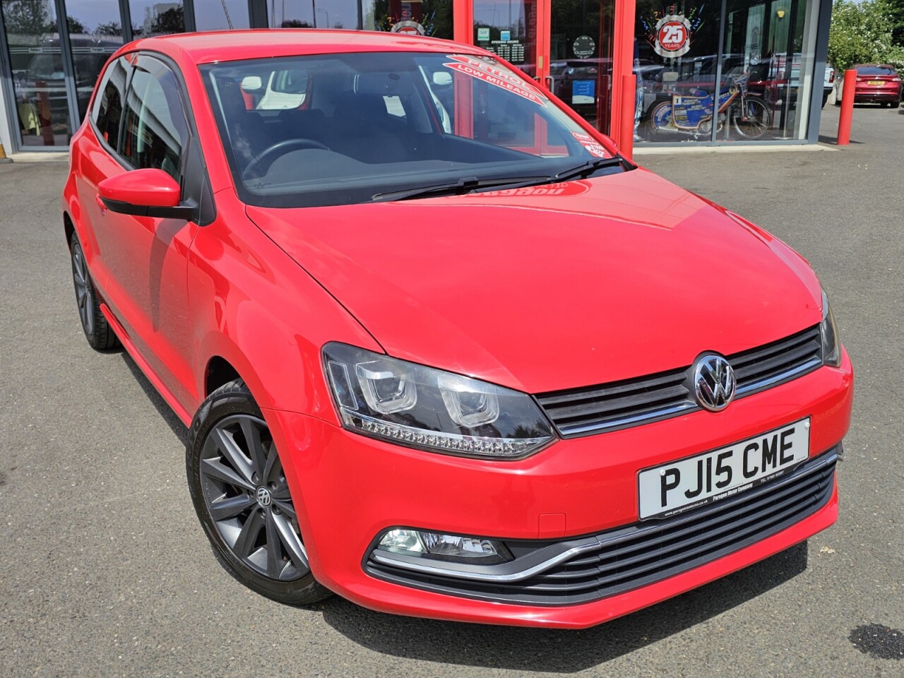 2015 VOLKSWAGEN POLO for sale