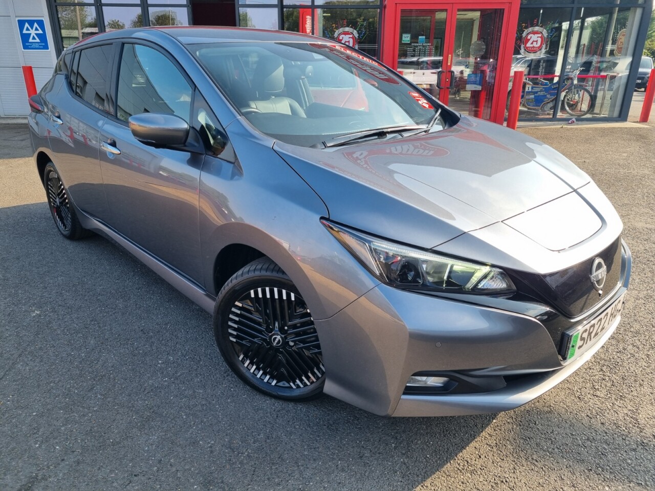 2022 NISSAN LEAF for sale