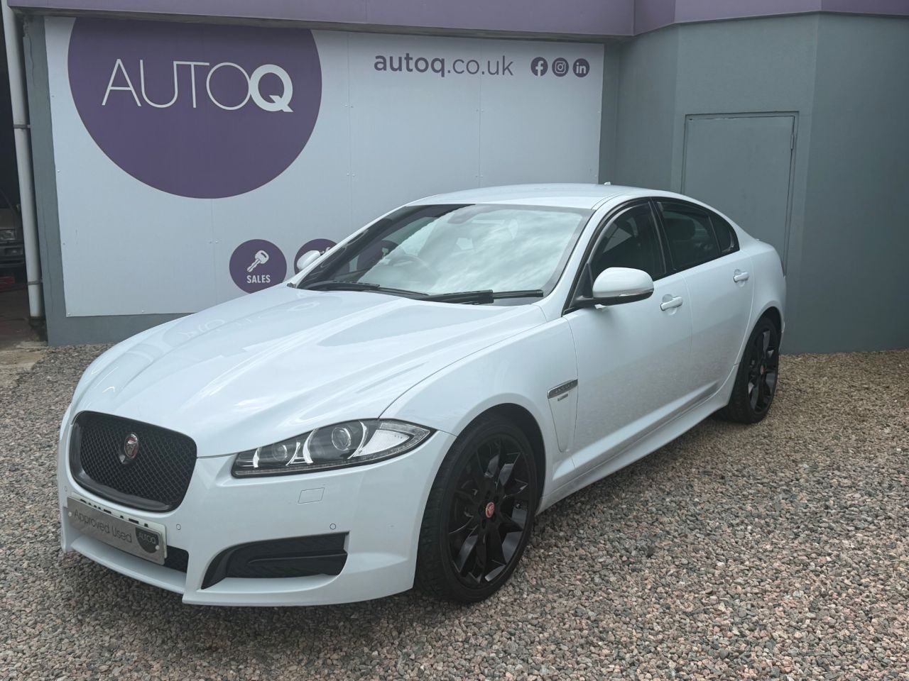 2015 JAGUAR XF for sale