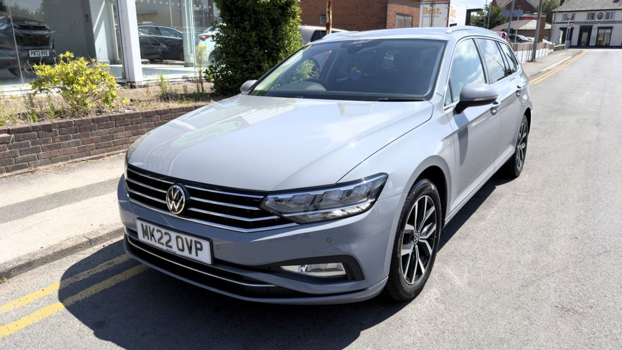 2022 VOLKSWAGEN PASSAT for sale