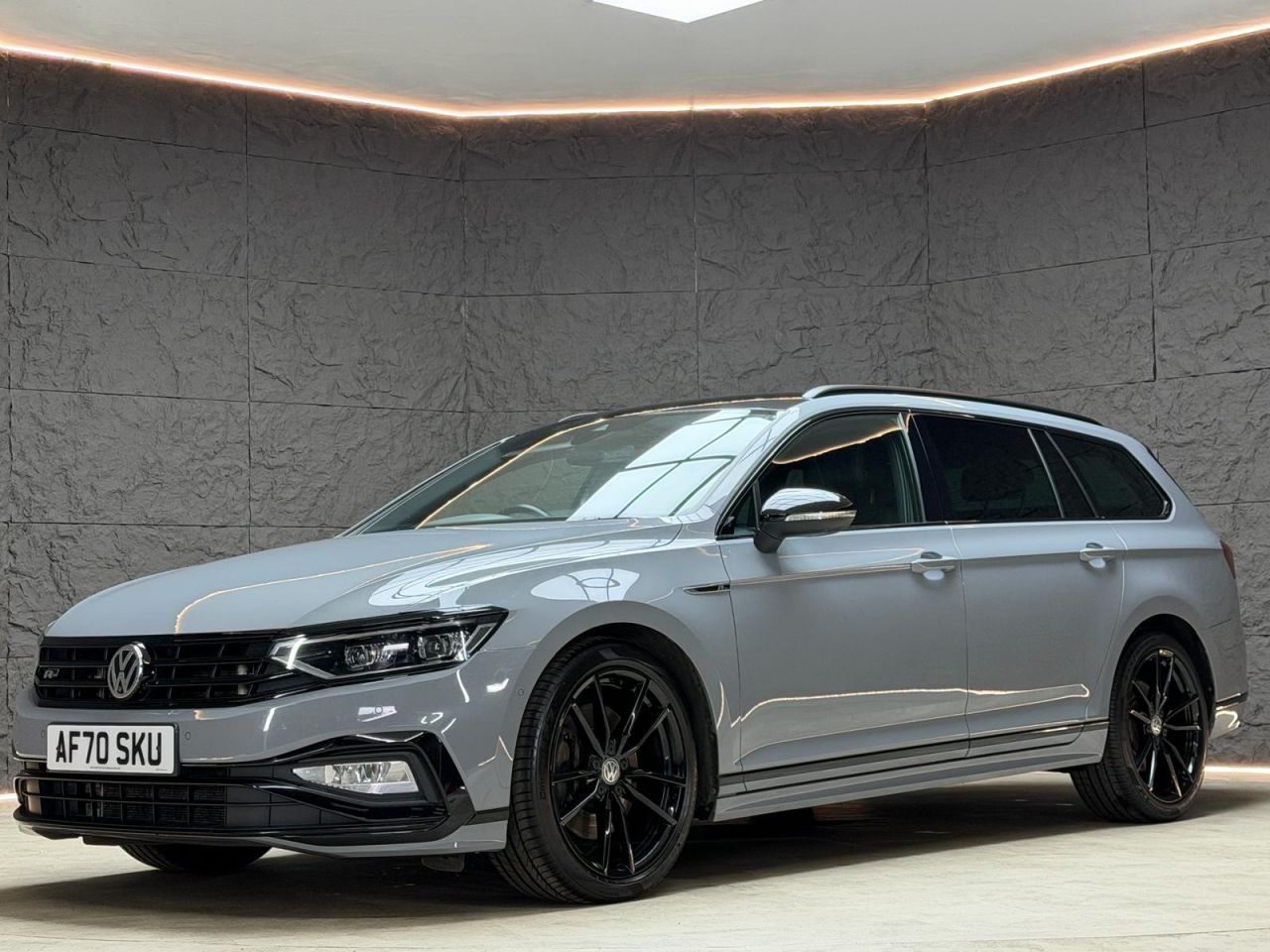 2020 VOLKSWAGEN PASSAT for sale