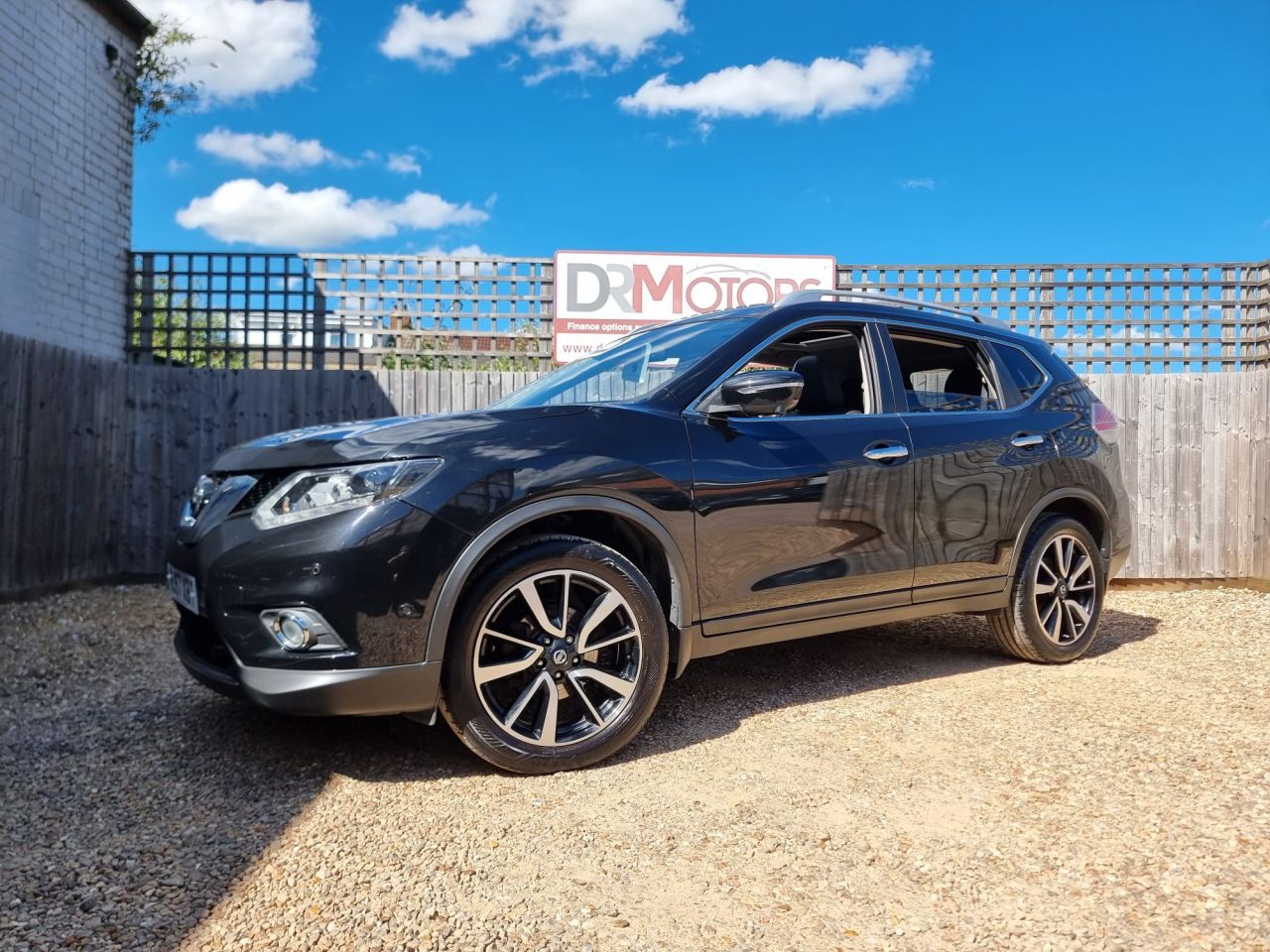 2017 NISSAN X-TRAIL for sale