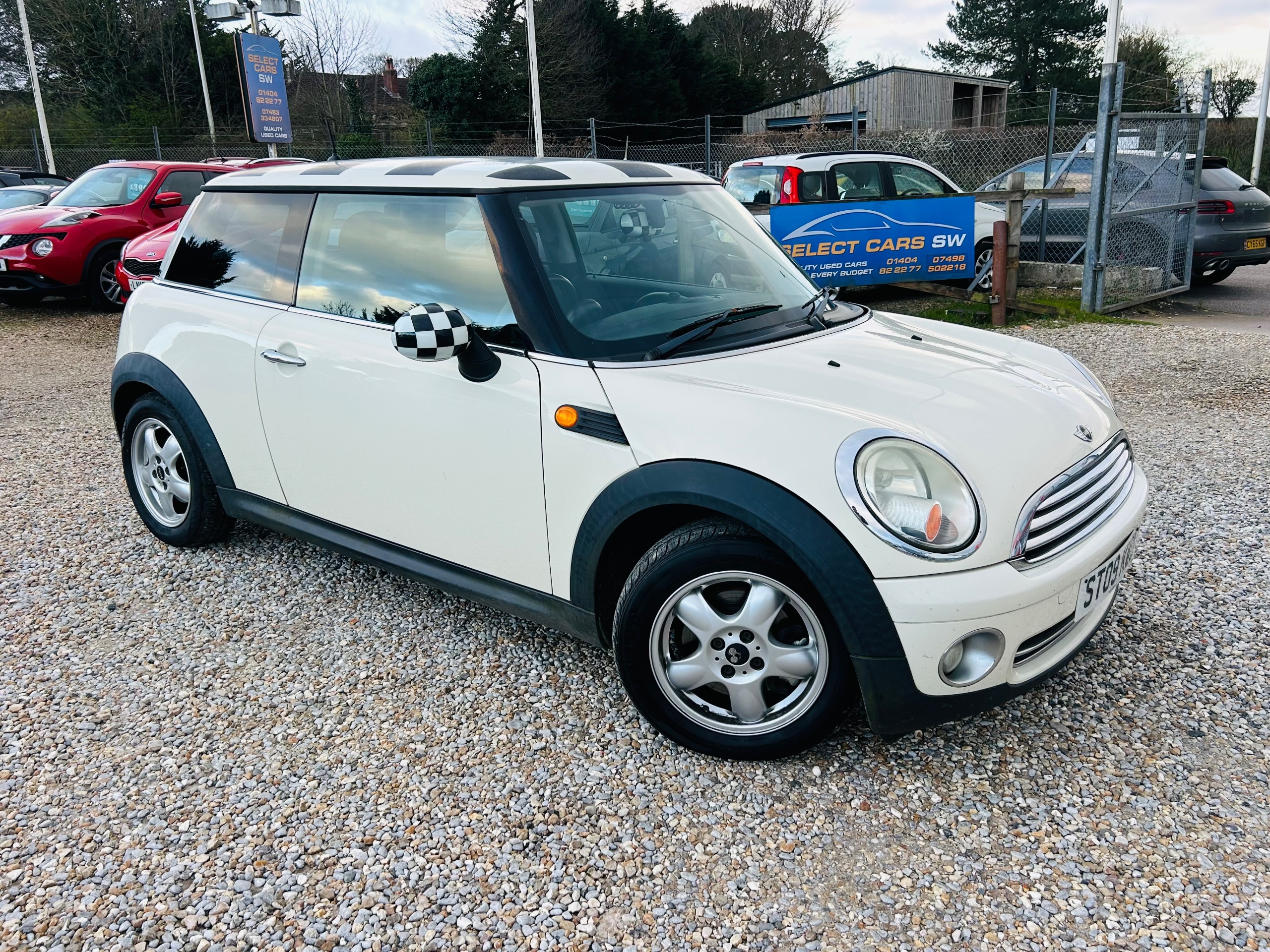 2009 MINI HATCH for sale