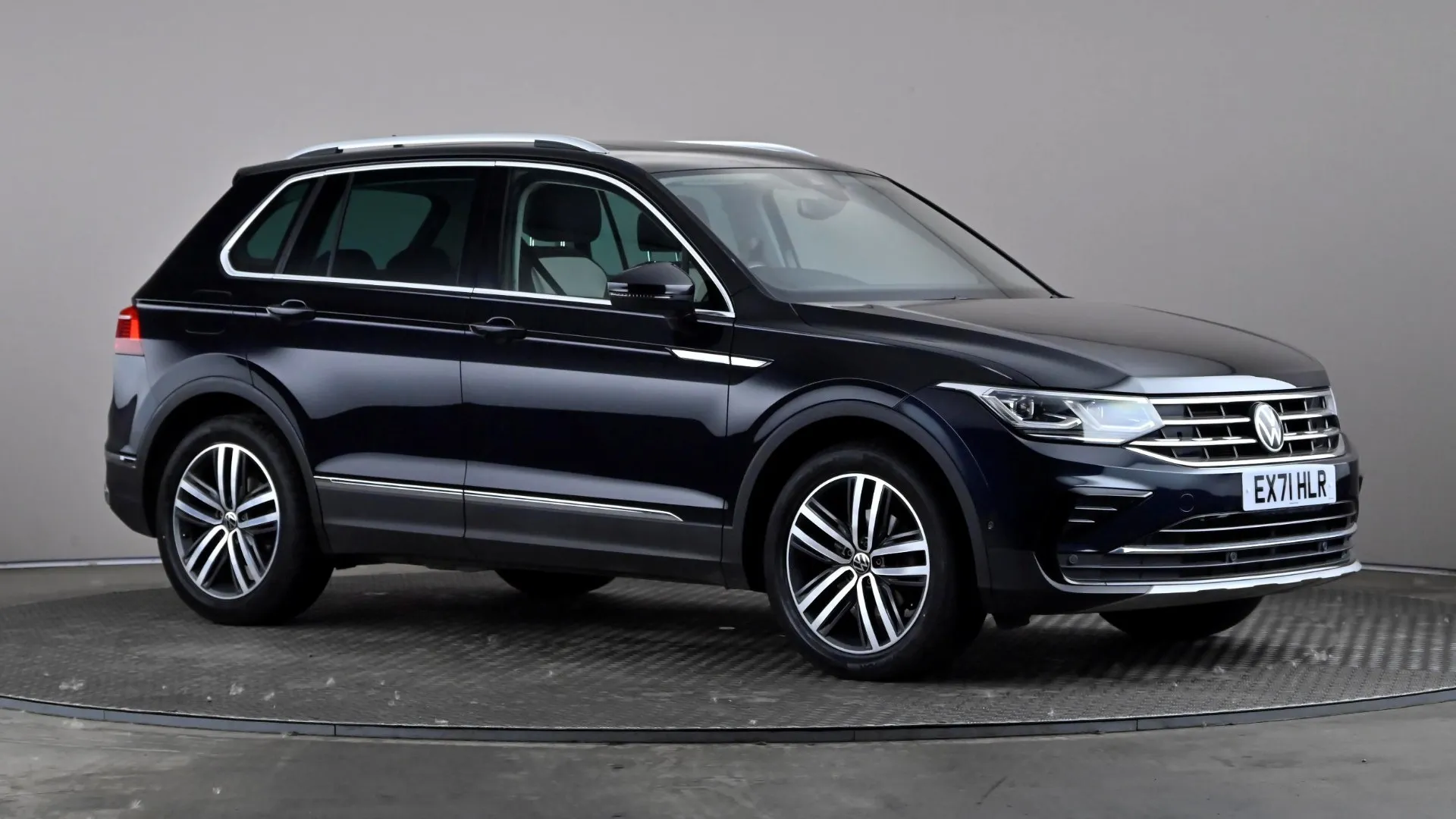 2021 VOLKSWAGEN TIGUAN for sale