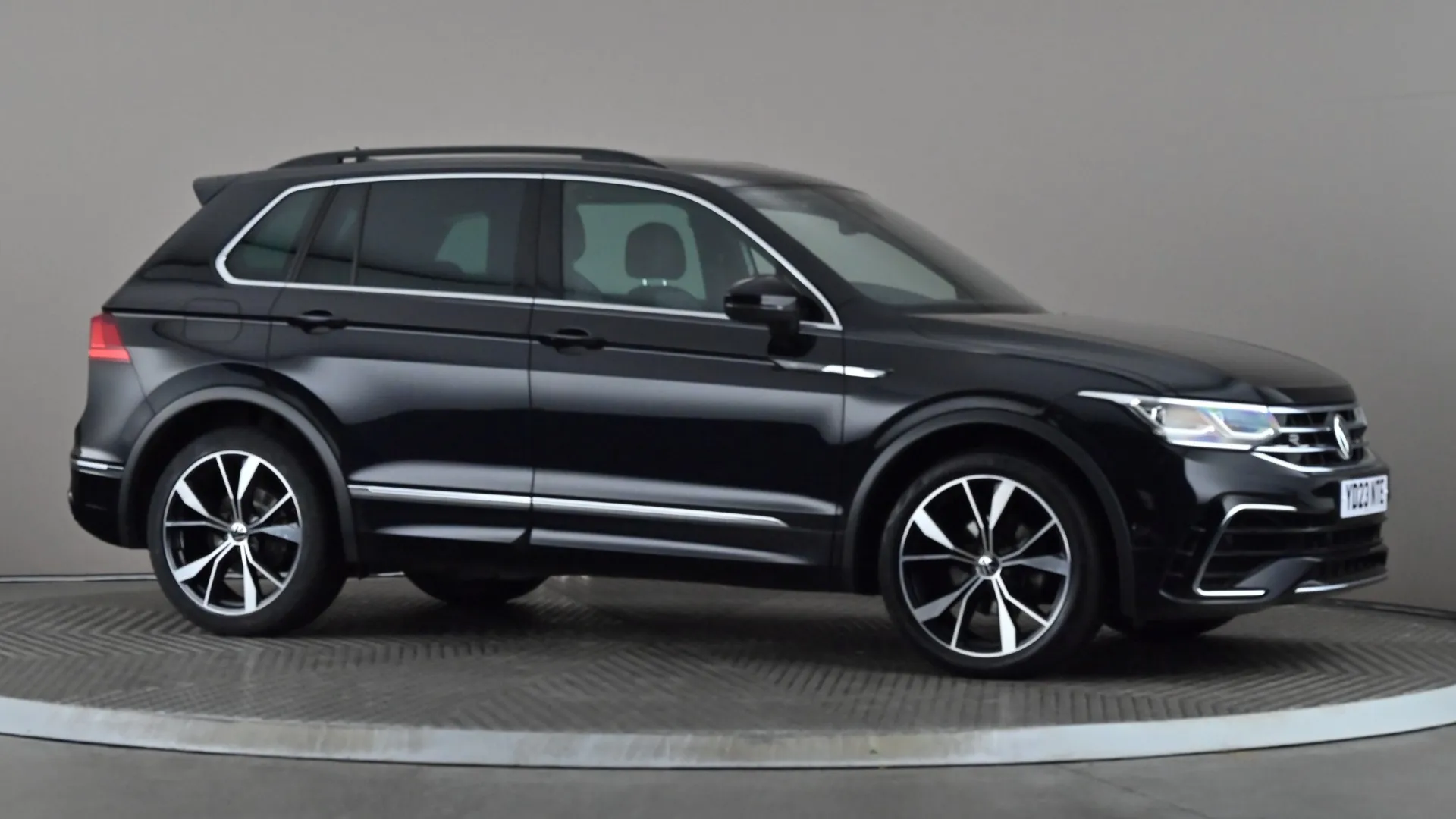 2023 VOLKSWAGEN TIGUAN for sale