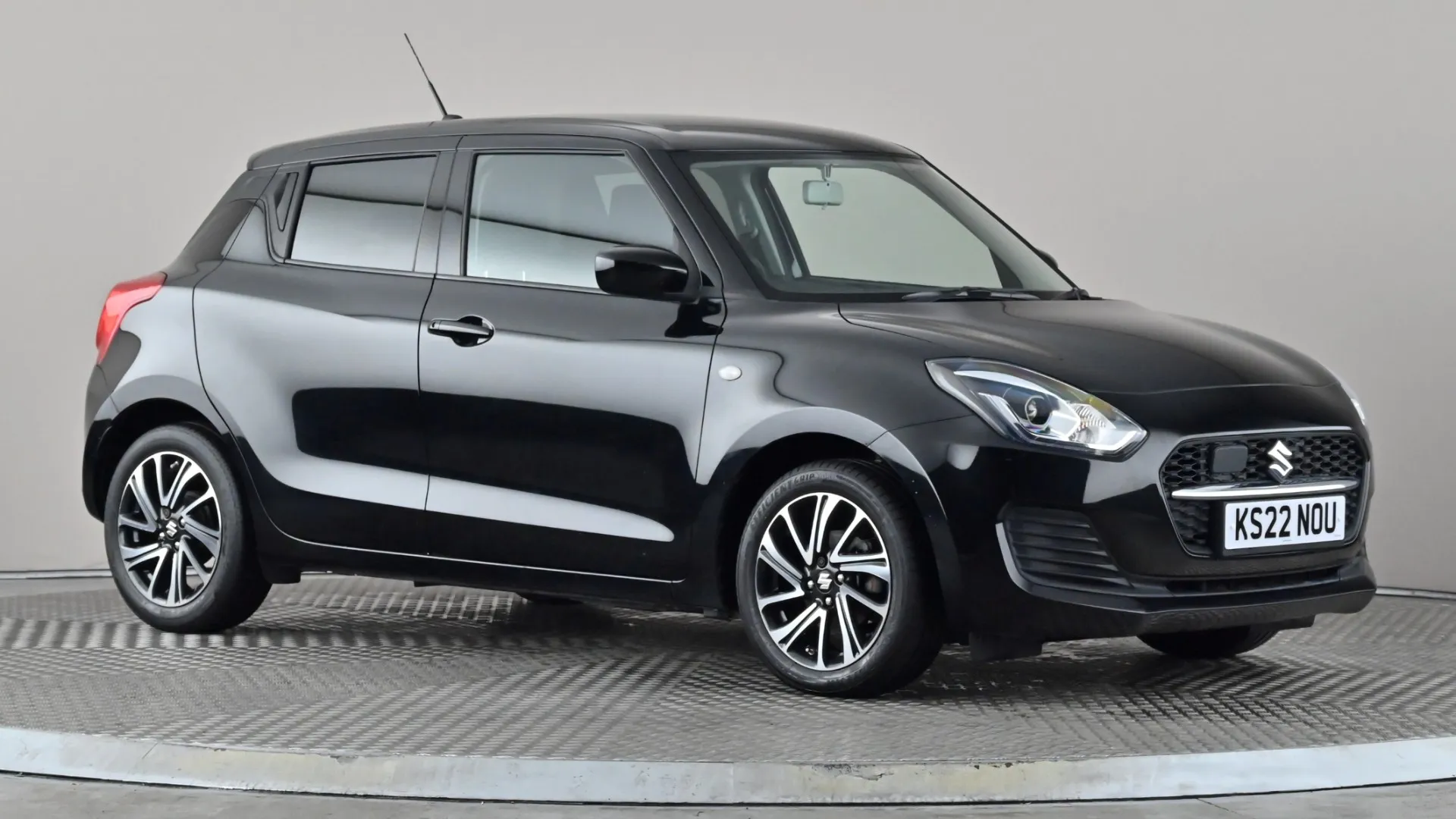 2022 SUZUKI SWIFT for sale