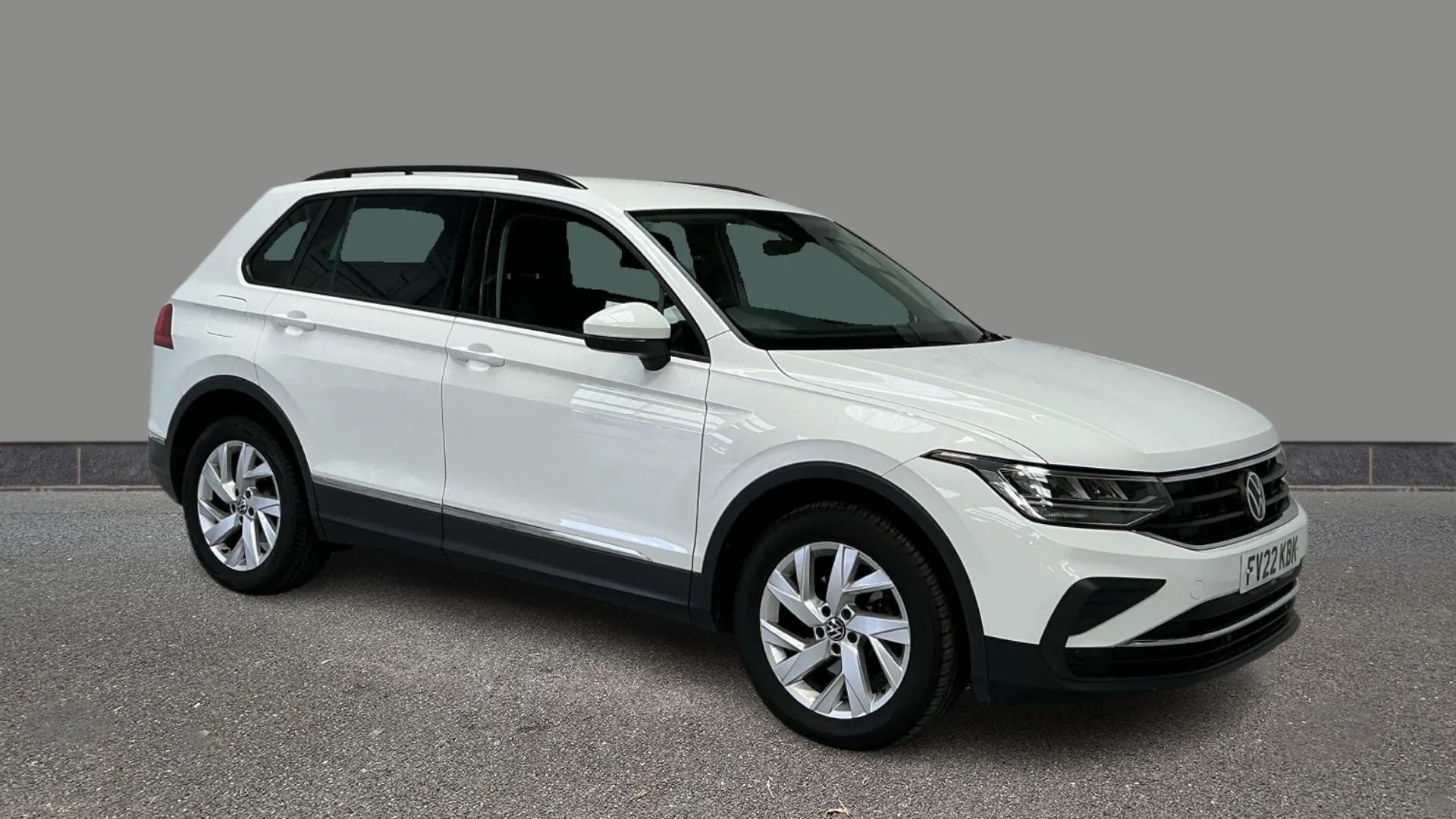2022 VOLKSWAGEN TIGUAN for sale