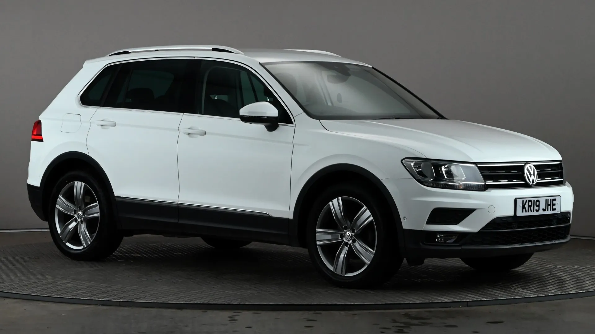 2019 VOLKSWAGEN TIGUAN for sale