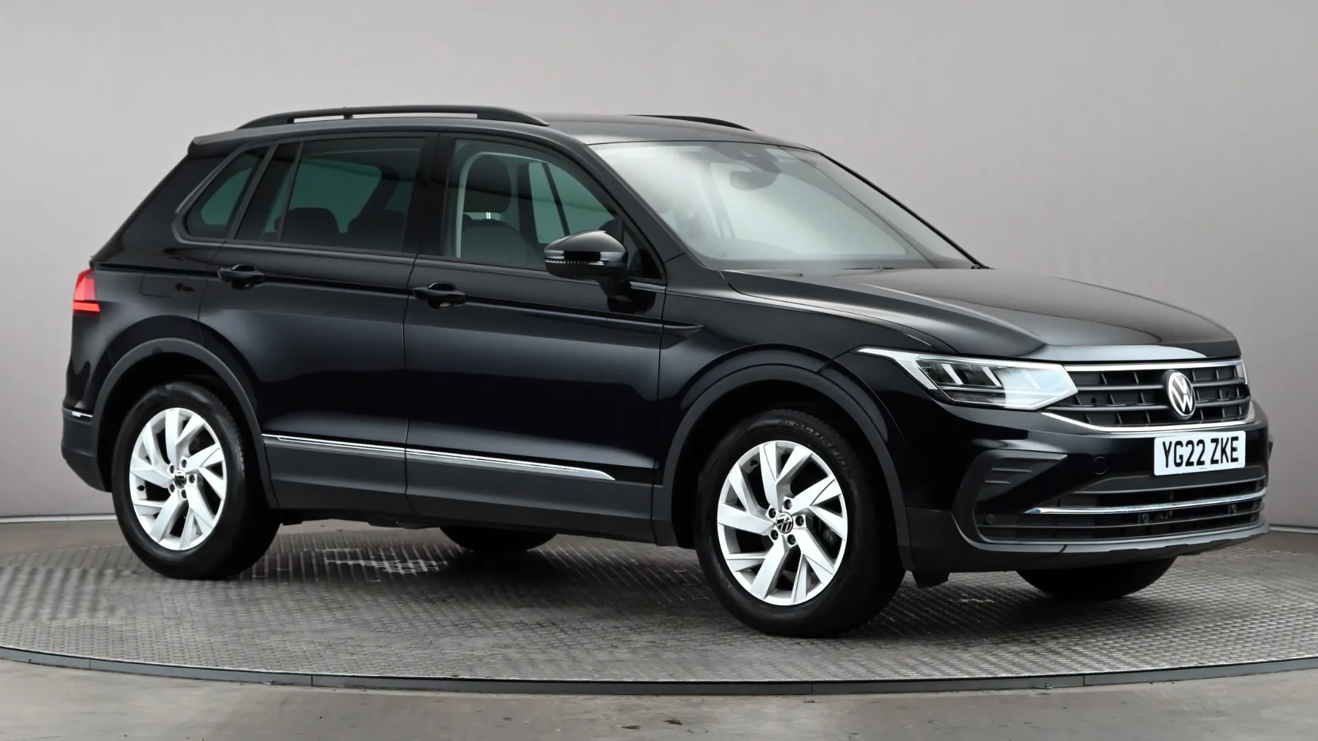 2022 VOLKSWAGEN TIGUAN for sale
