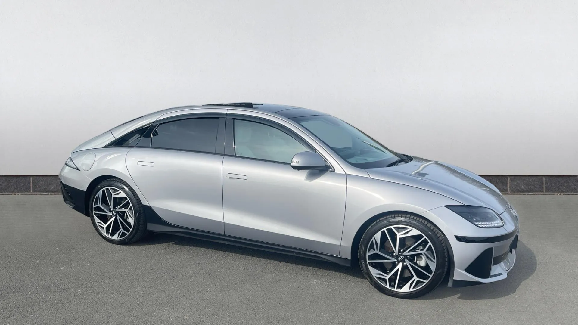 2023 HYUNDAI IONIQ 6 for sale