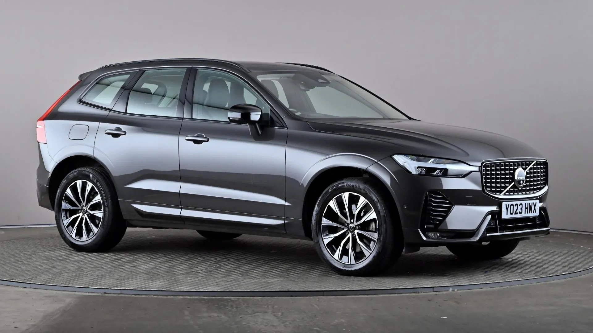 2023 VOLVO XC60 for sale