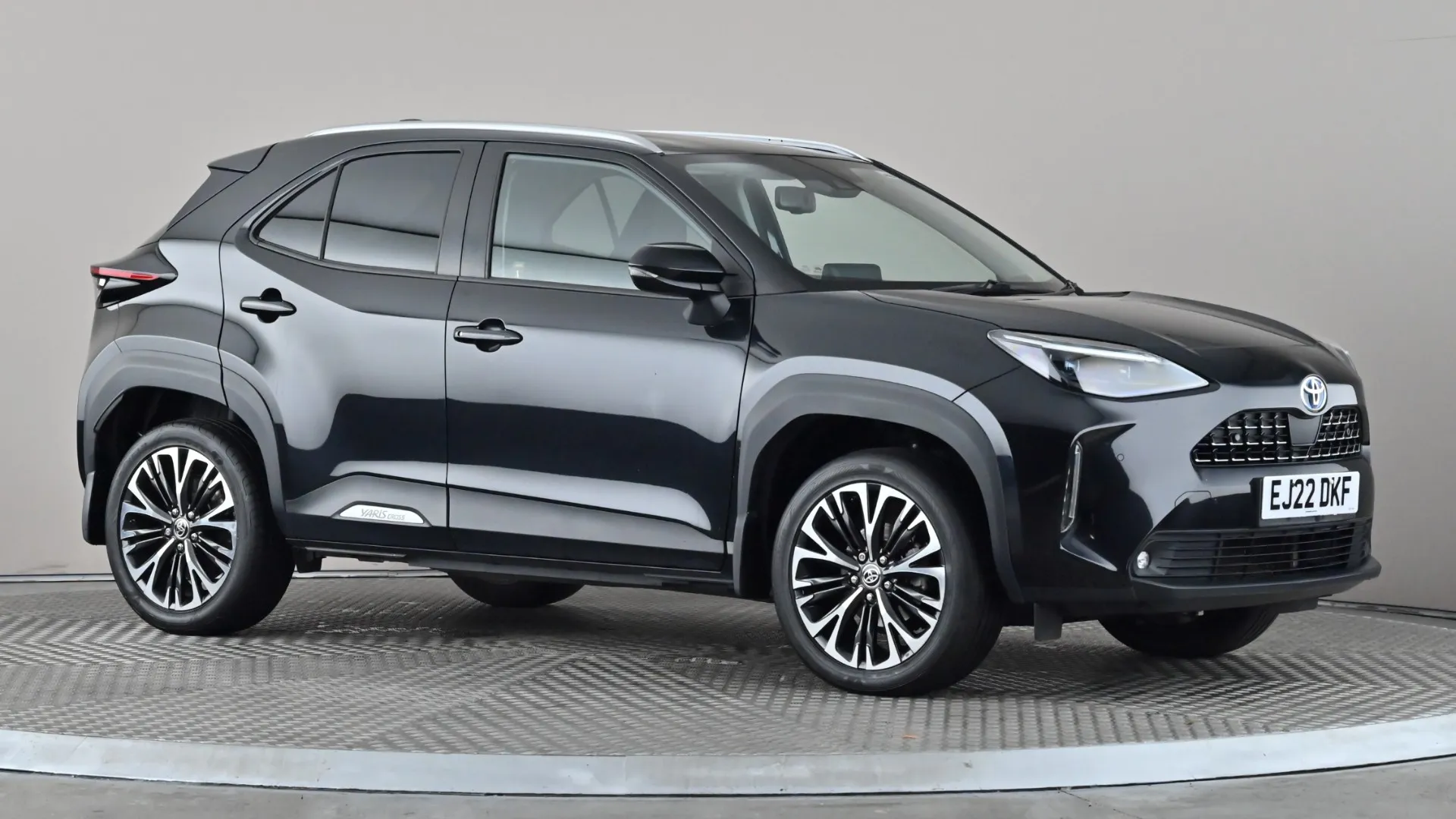 2022 TOYOTA YARIS CROSS for sale
