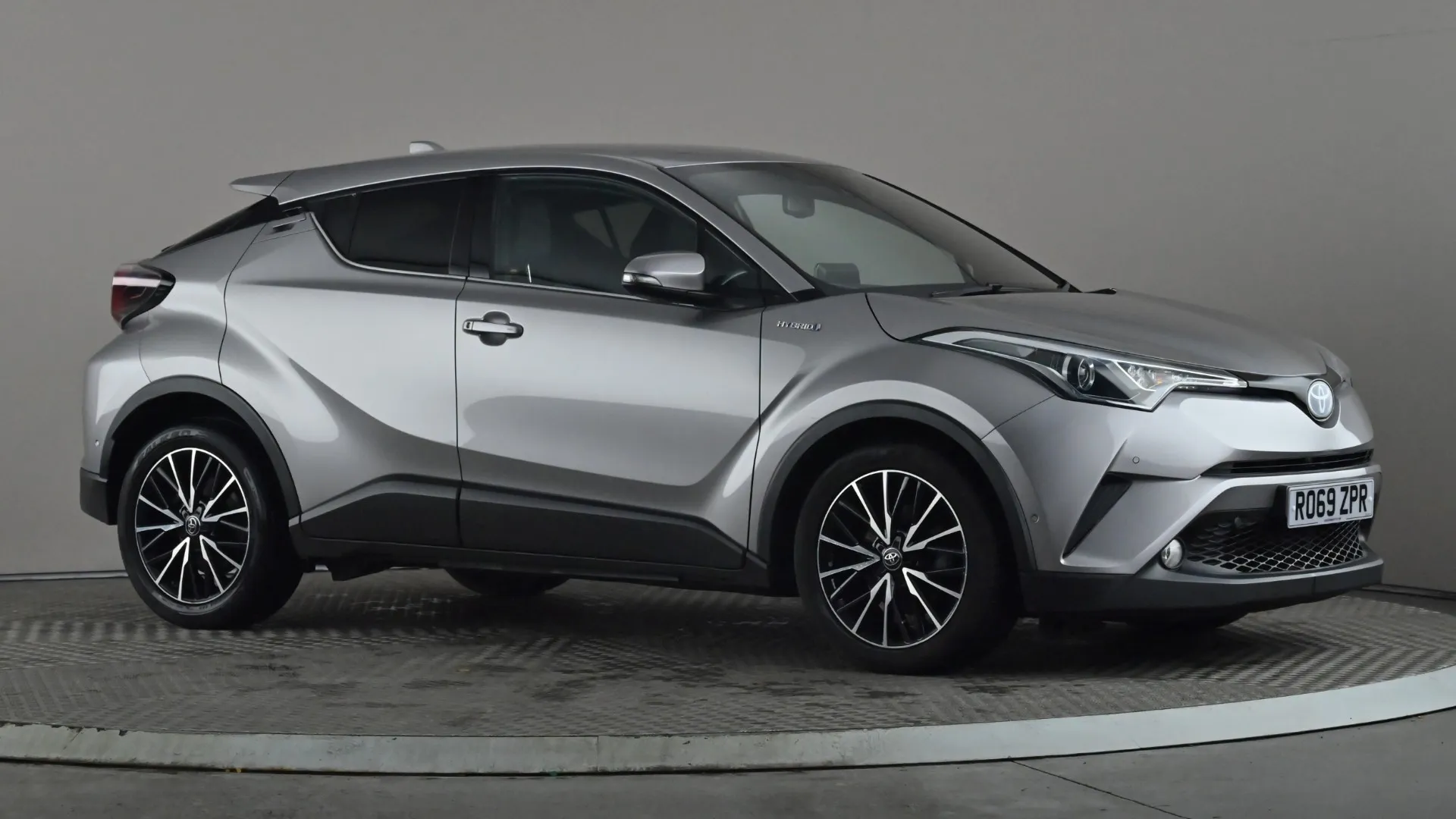2019 TOYOTA C-HR for sale