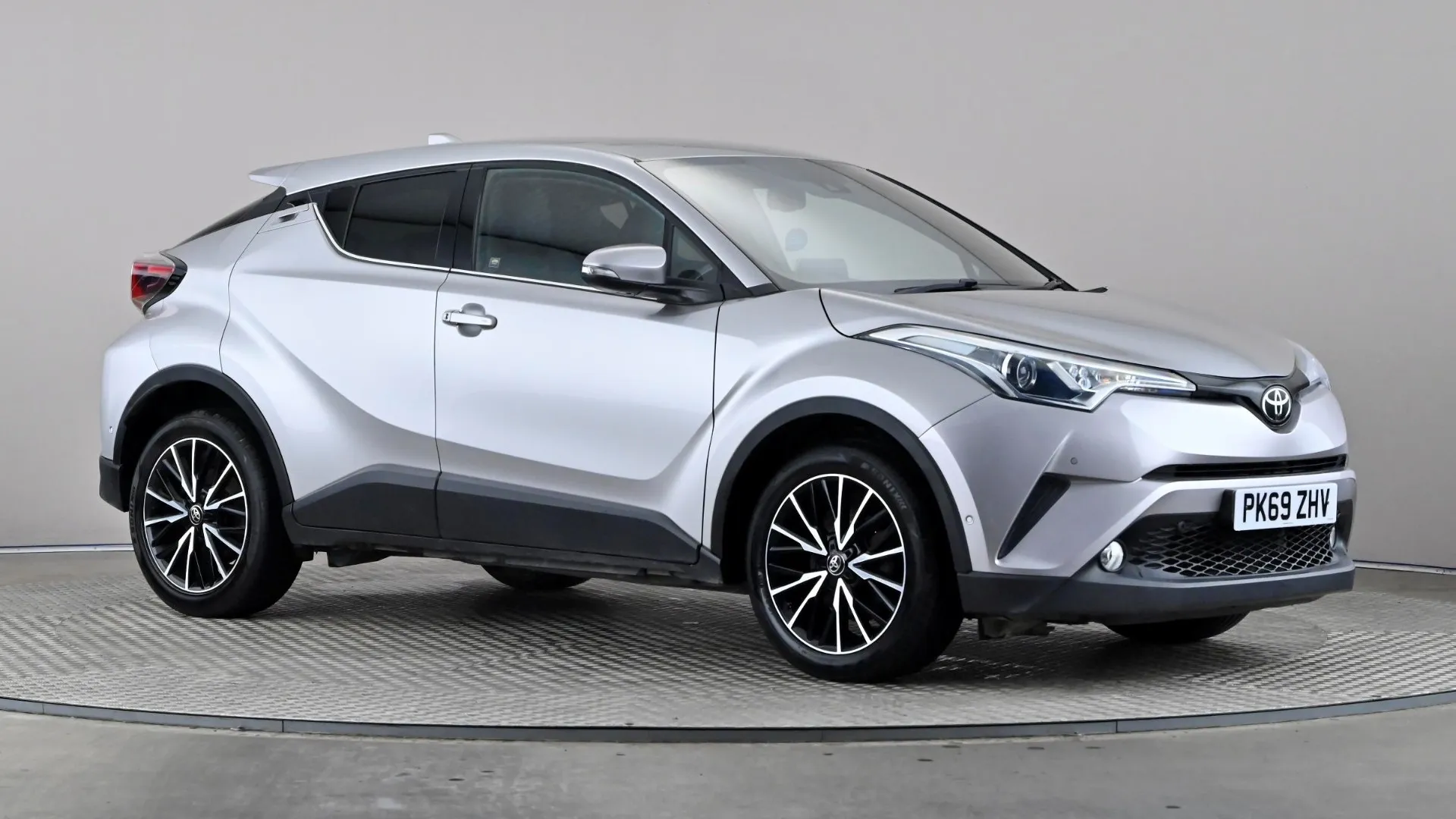 2019 TOYOTA C-HR for sale