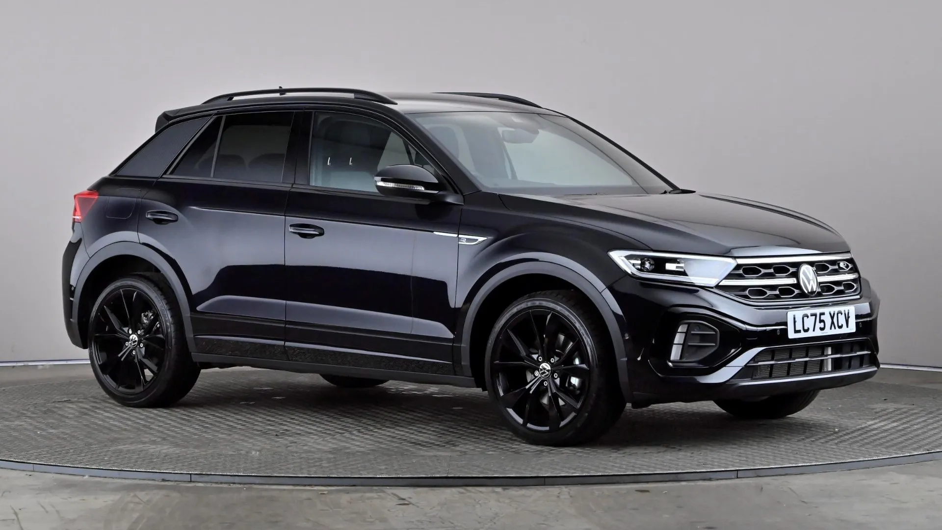 2025 VOLKSWAGEN T-ROC for sale
