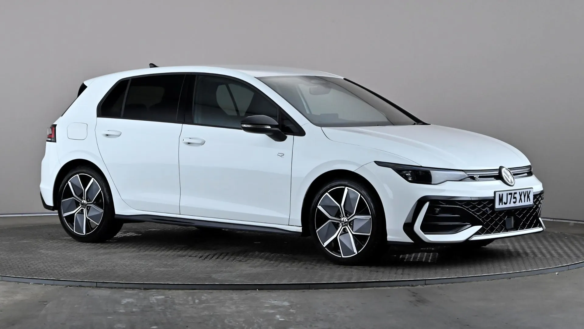 2025 VOLKSWAGEN GOLF for sale