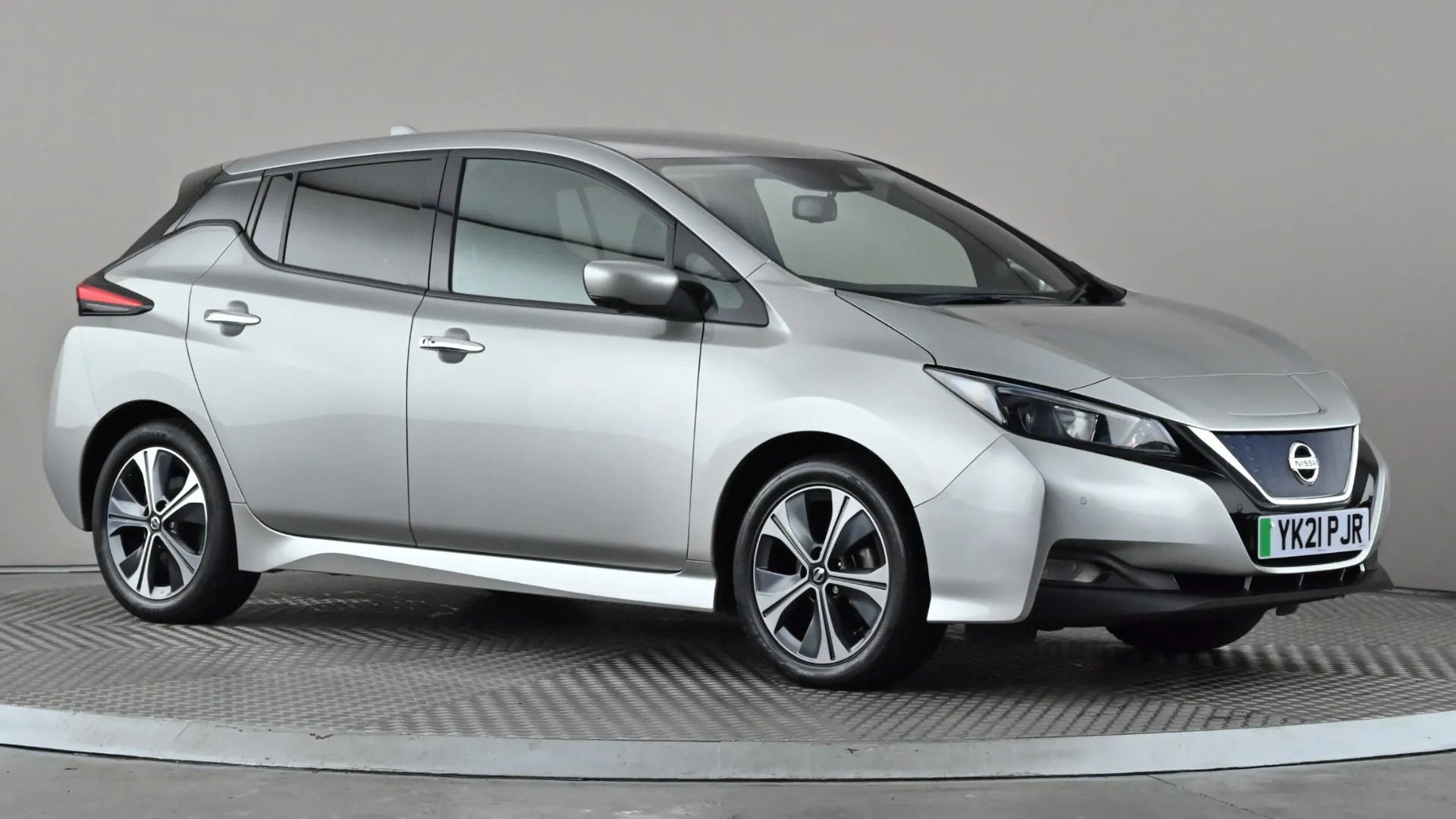 2021 NISSAN LEAF for sale